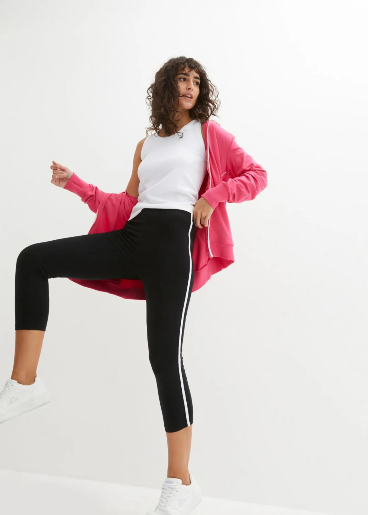 bonprix bonprix Básicos|Pantalones>Leggings deportivos de largo 3/4 Negro