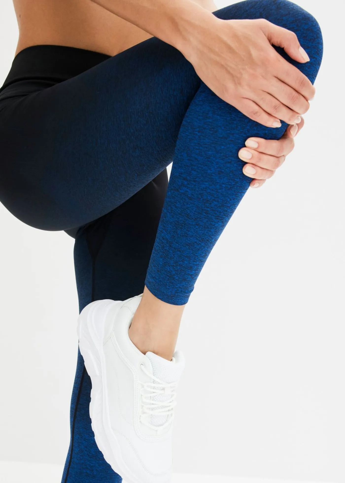 bonprix bonprix Ropa Deportiva|Pantalones>Leggings deportivos de material de secado rápido sin costuras con degradado cromático azul horizonte-azul faro-negro