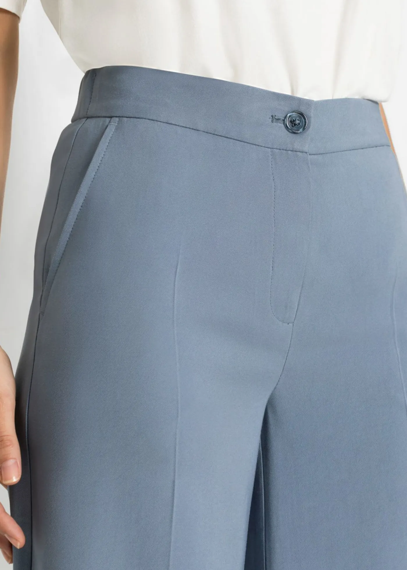 bonprix bonprix Pantalones|Novedades>Ligero pantalón Marlene con viscosa Azul mate