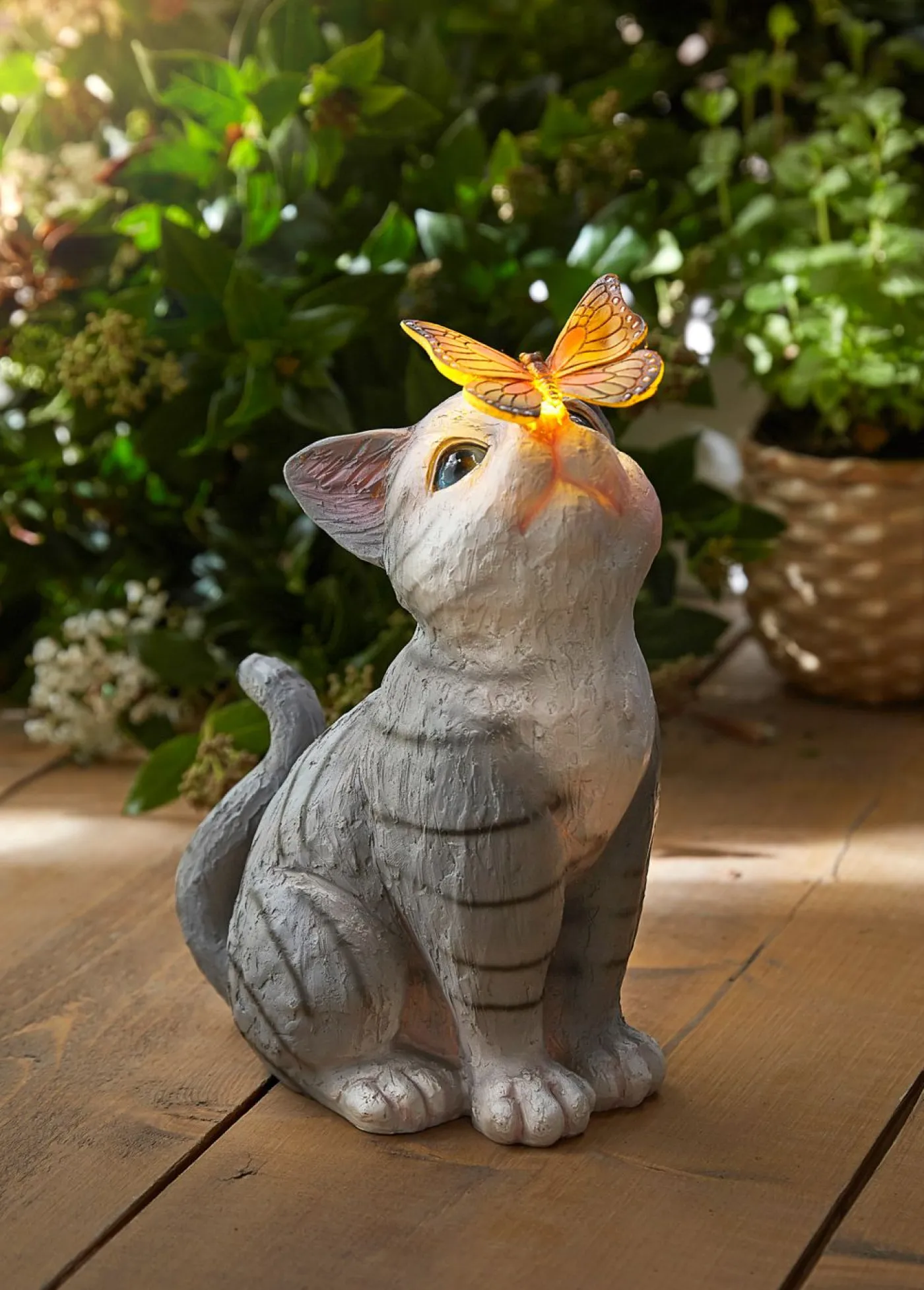 bonprix bpc living bonprix collection Lámpara solar decorativa de gato con mariposa