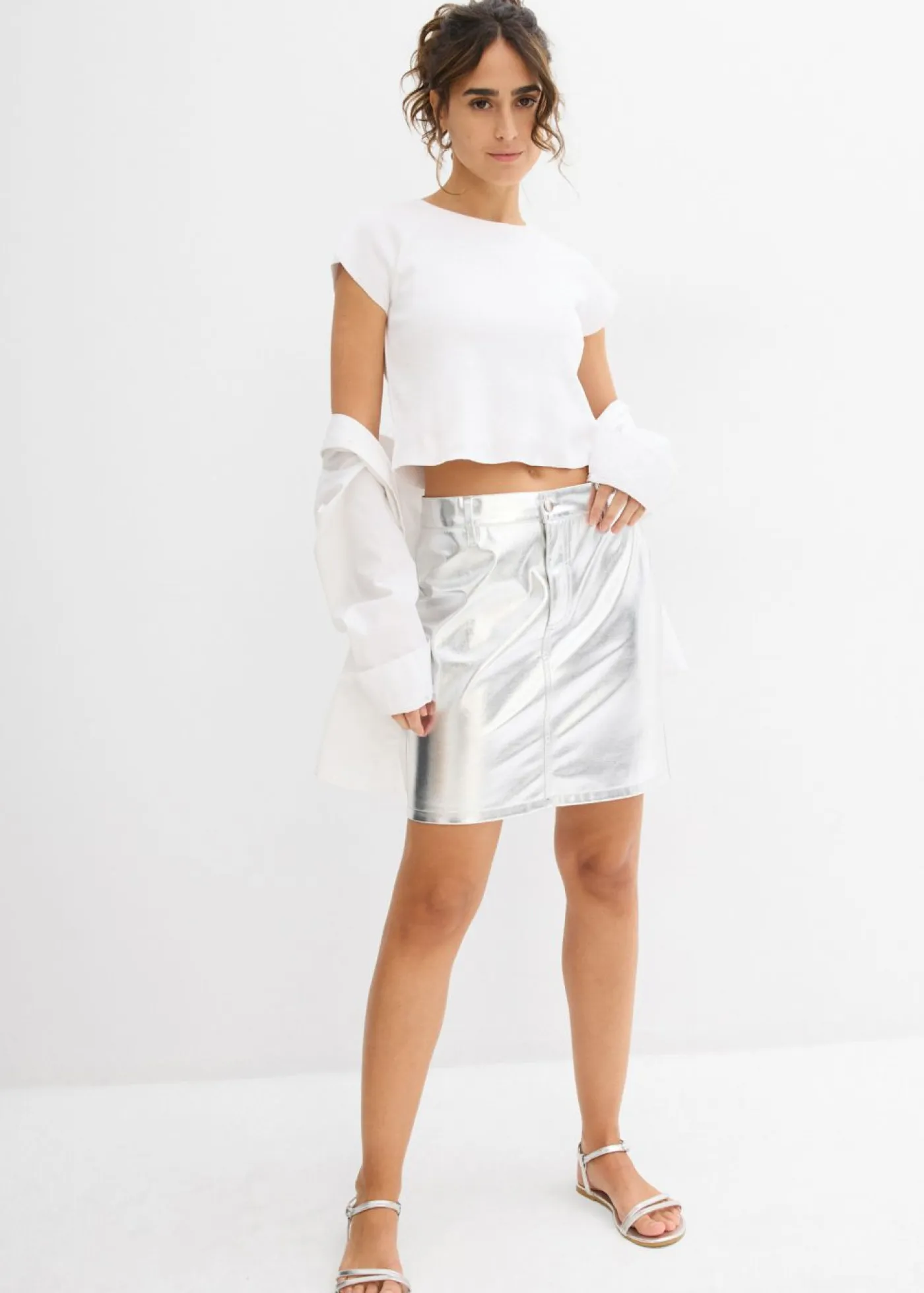 bonprix bonprix Faldas>Minifalda con aspecto metalizado Plata metalizado