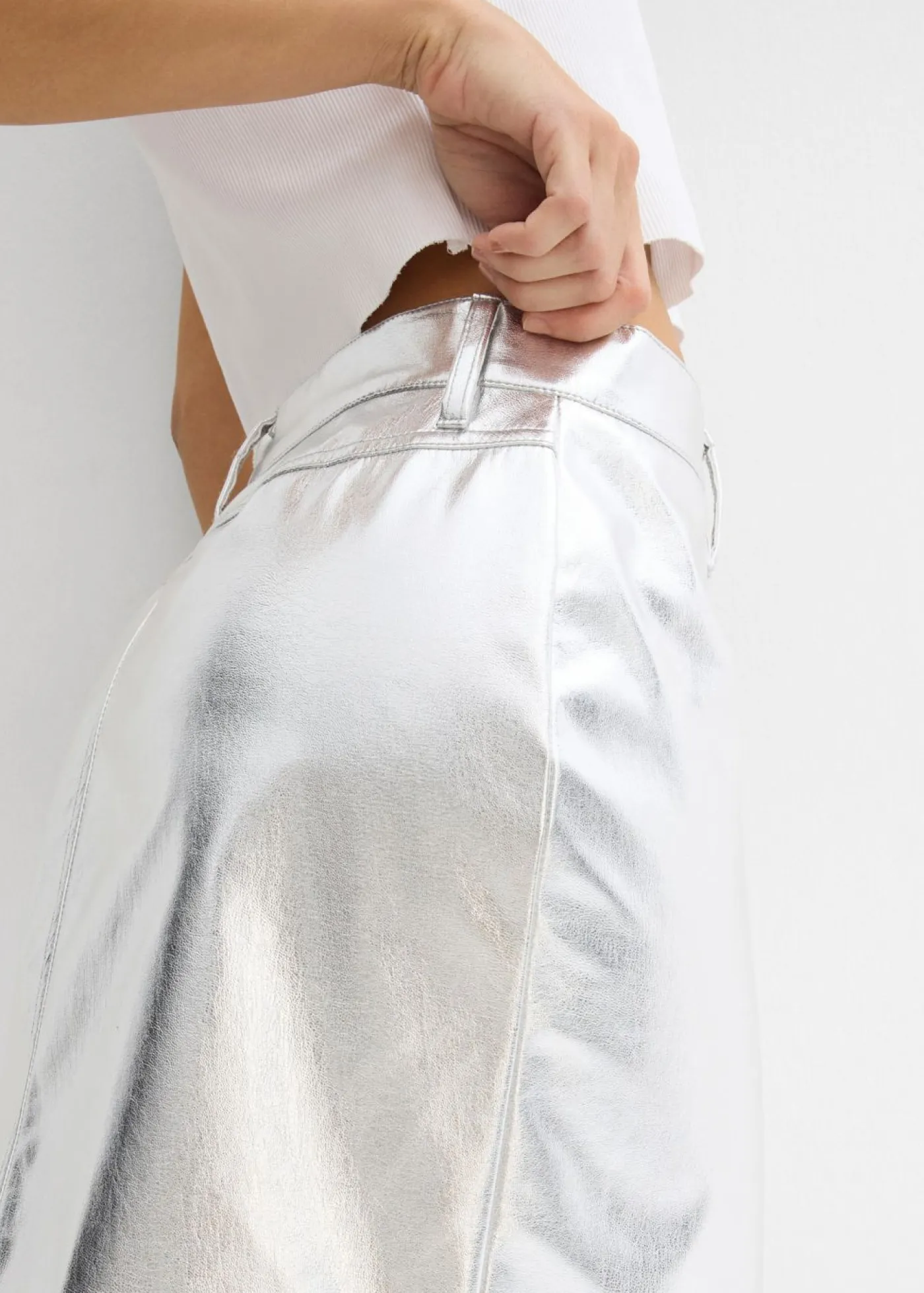 bonprix bonprix Faldas>Minifalda con aspecto metalizado Plata metalizado