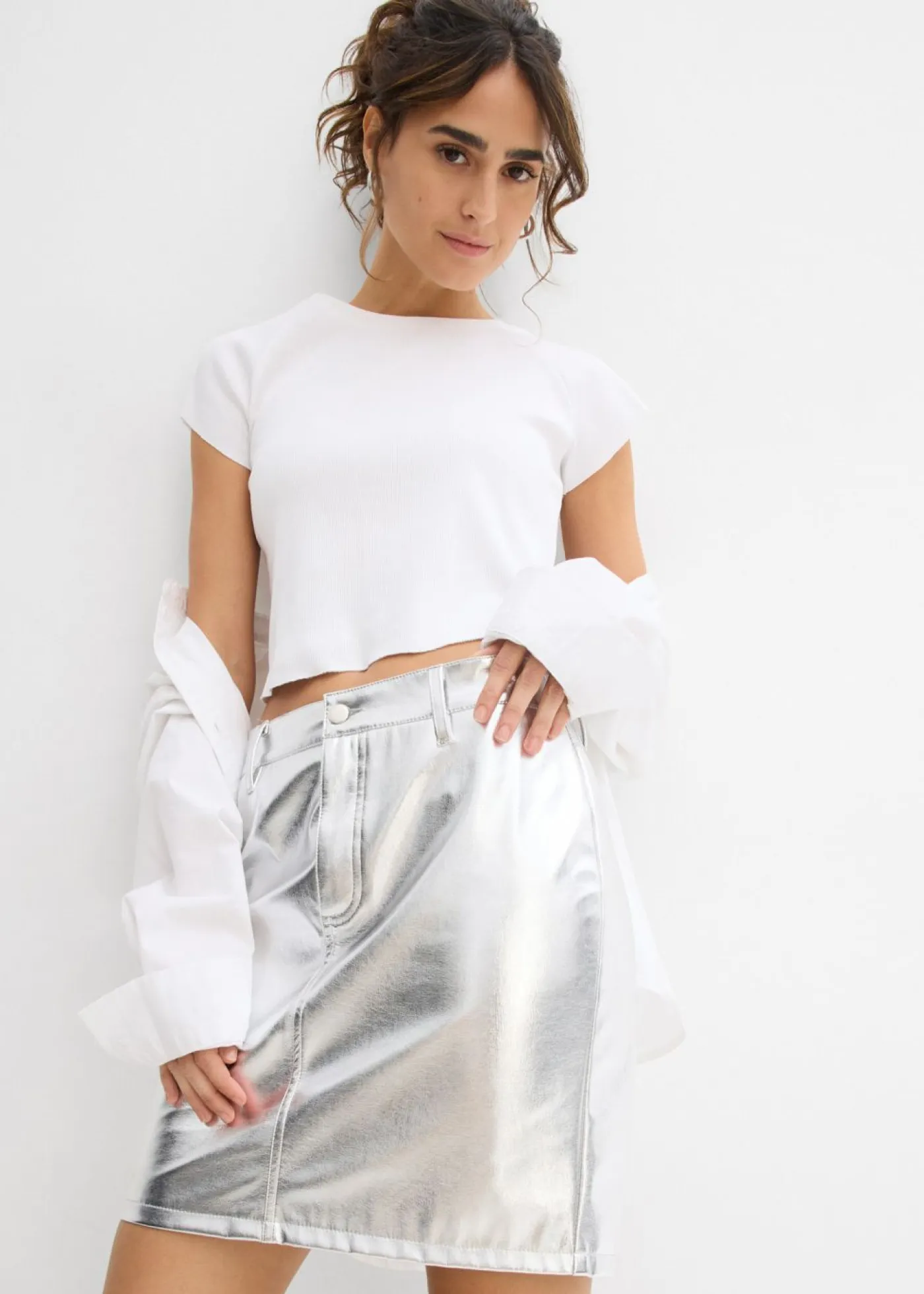 bonprix bonprix Faldas>Minifalda con aspecto metalizado Plata metalizado