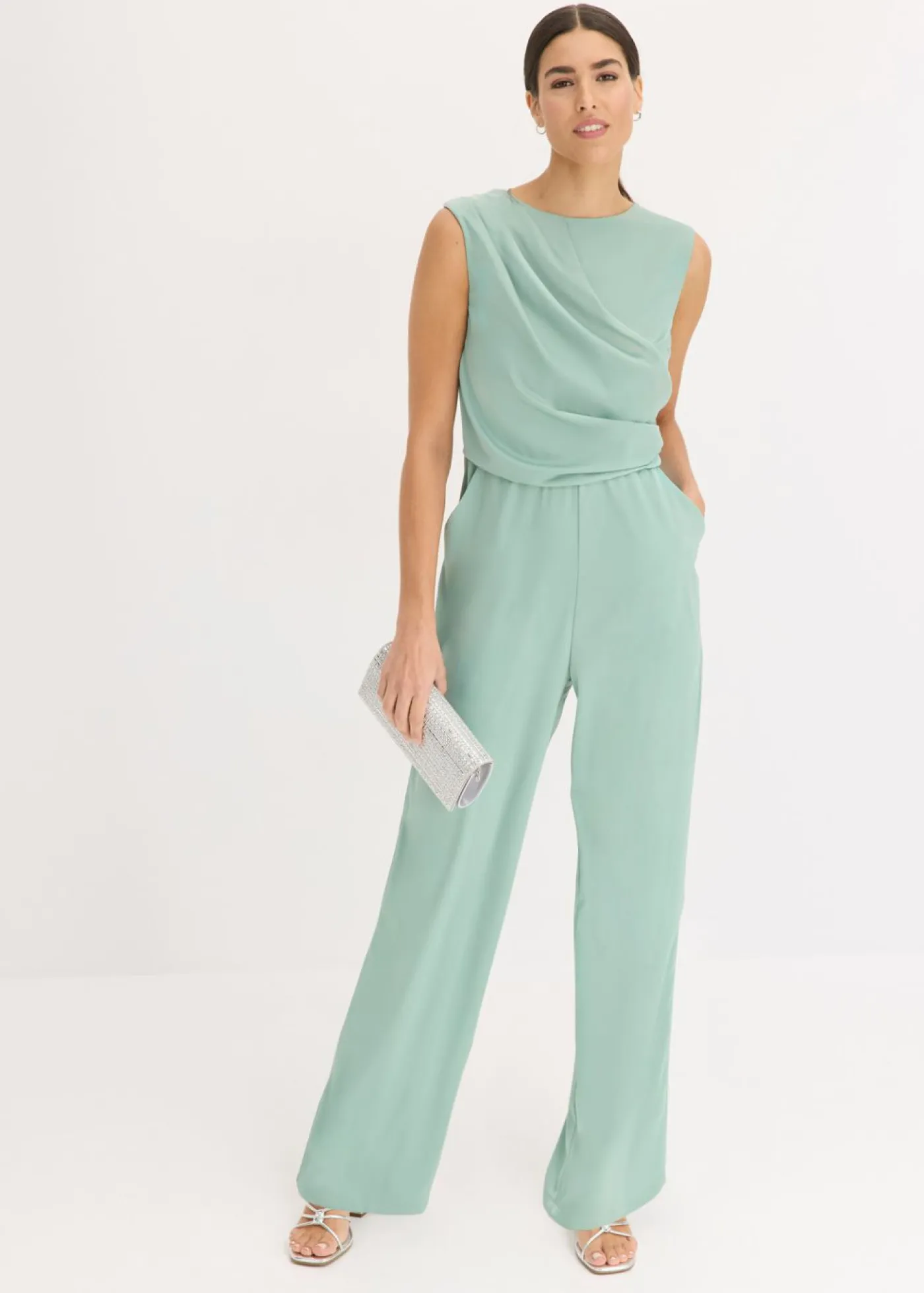 bonprix bonprix Novedades|Ropa Elegante>Mono de satén brillante Verde pastel