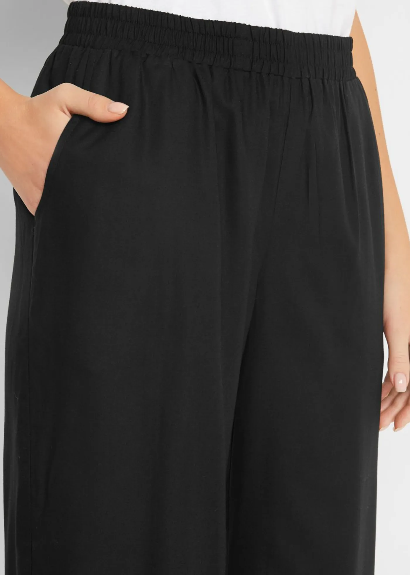 bonprix bonprix Pantalones>Pantalón 3/4 con cintura cómoda, de viscosa Negro