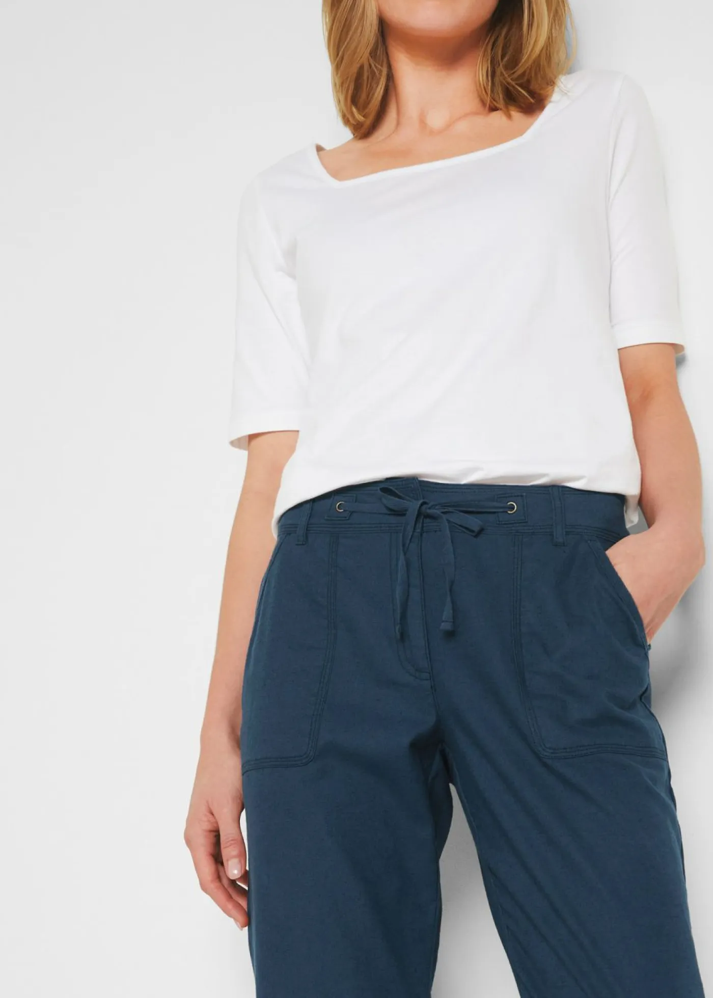 bonprix bonprix Pantalones>Pantalón 3/4 en mezcla de algodón y lino Azul marino