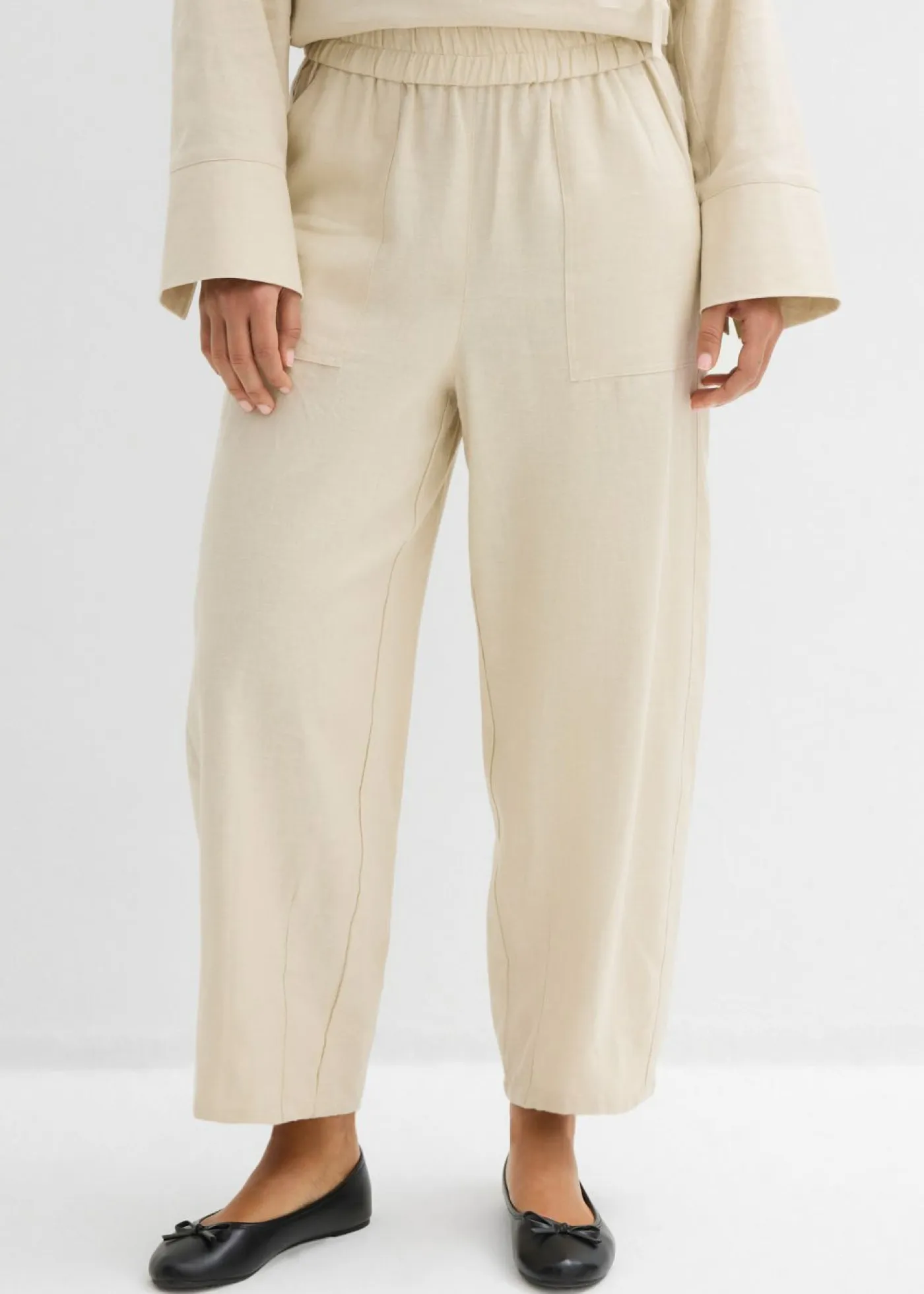 bonprix bonprix Conjuntos De Ropa|Pantalones>Pantalón acampanado de mezcla de lino ligero Arena claro