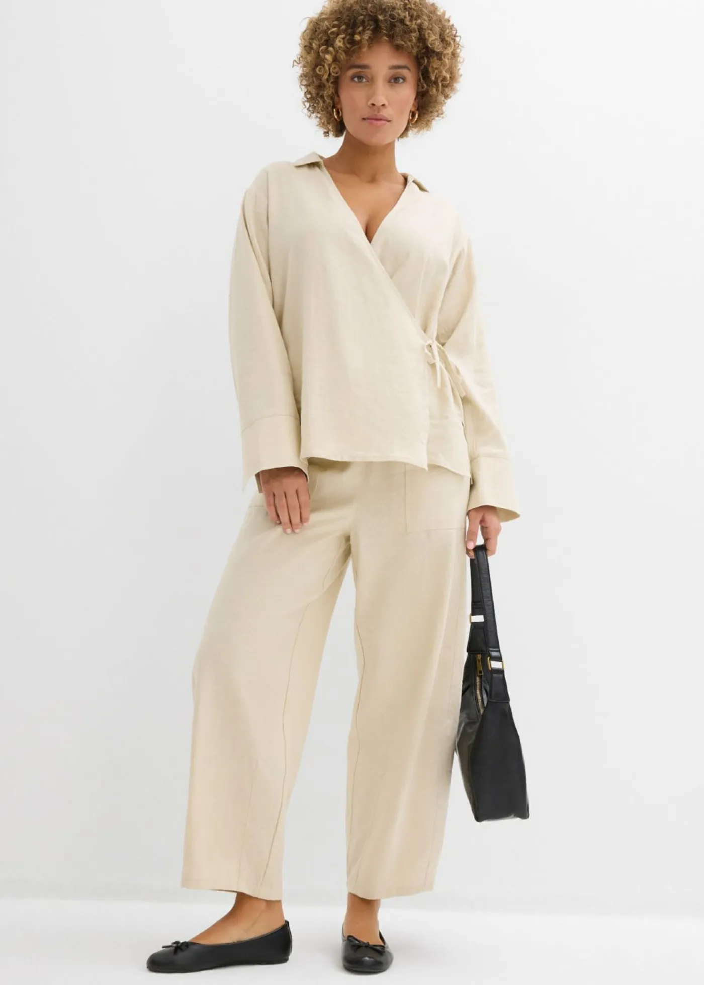 bonprix bonprix Conjuntos De Ropa|Pantalones>Pantalón acampanado de mezcla de lino ligero Arena claro