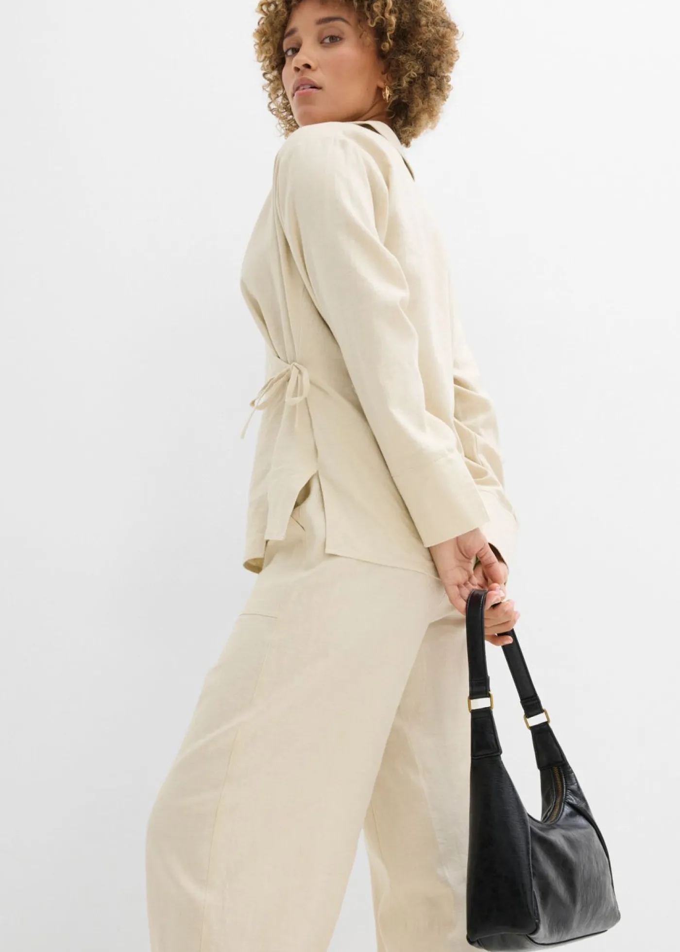 bonprix bonprix Conjuntos De Ropa|Pantalones>Pantalón acampanado de mezcla de lino ligero Arena claro