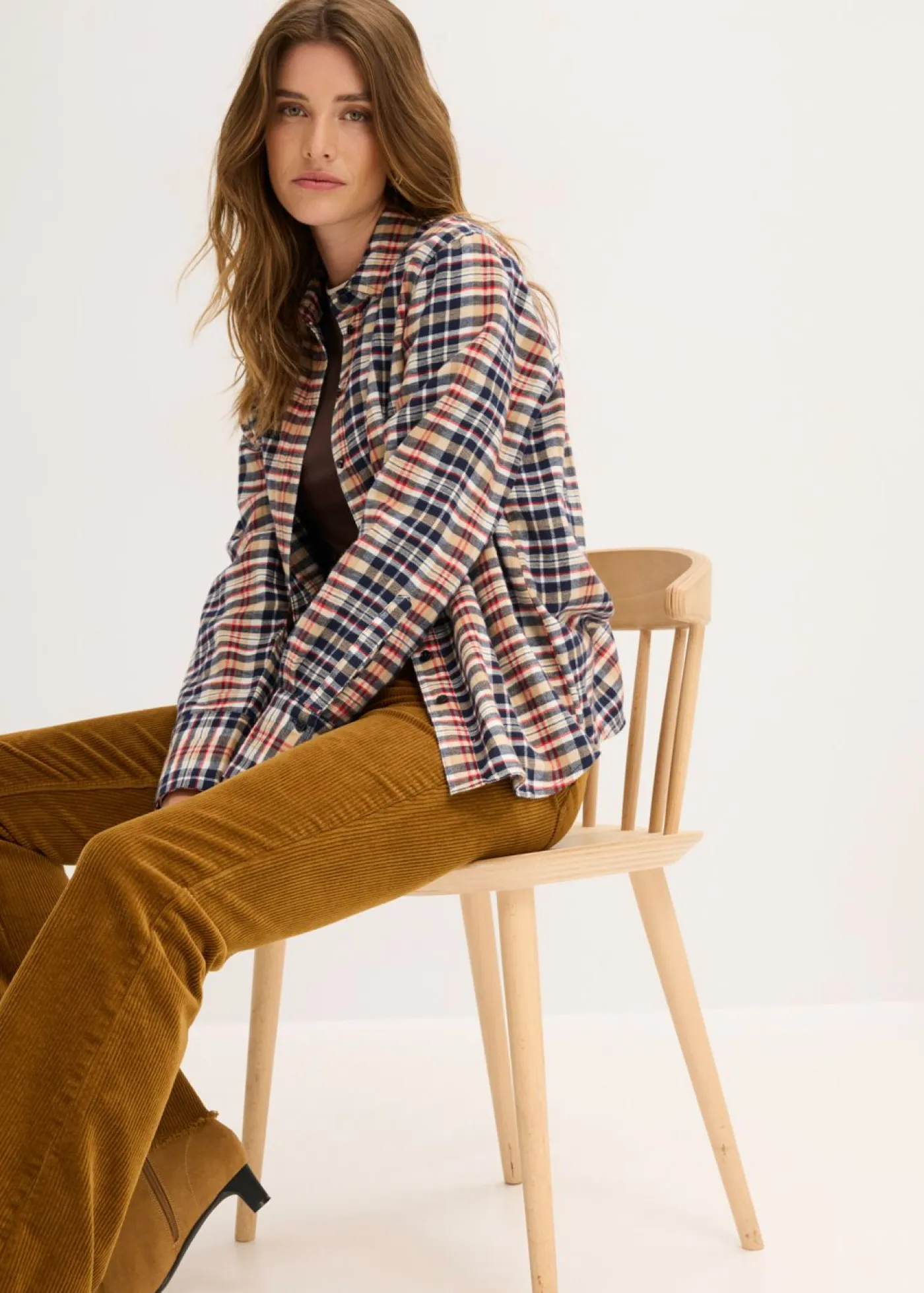 Mujer bonprix bonprix Pantalón acampanado de pana