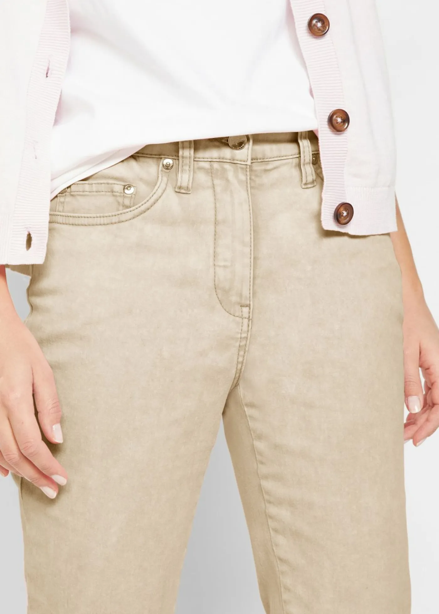Mujer bonprix bonprix Pantalón acortado de sarga con aspecto desgastado