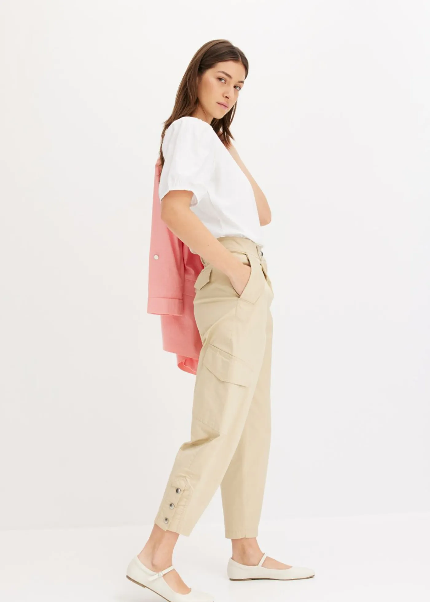 bonprix bonprix Pantalones|Novedades>Pantalón cargo de algodón elástico Beige verdoso