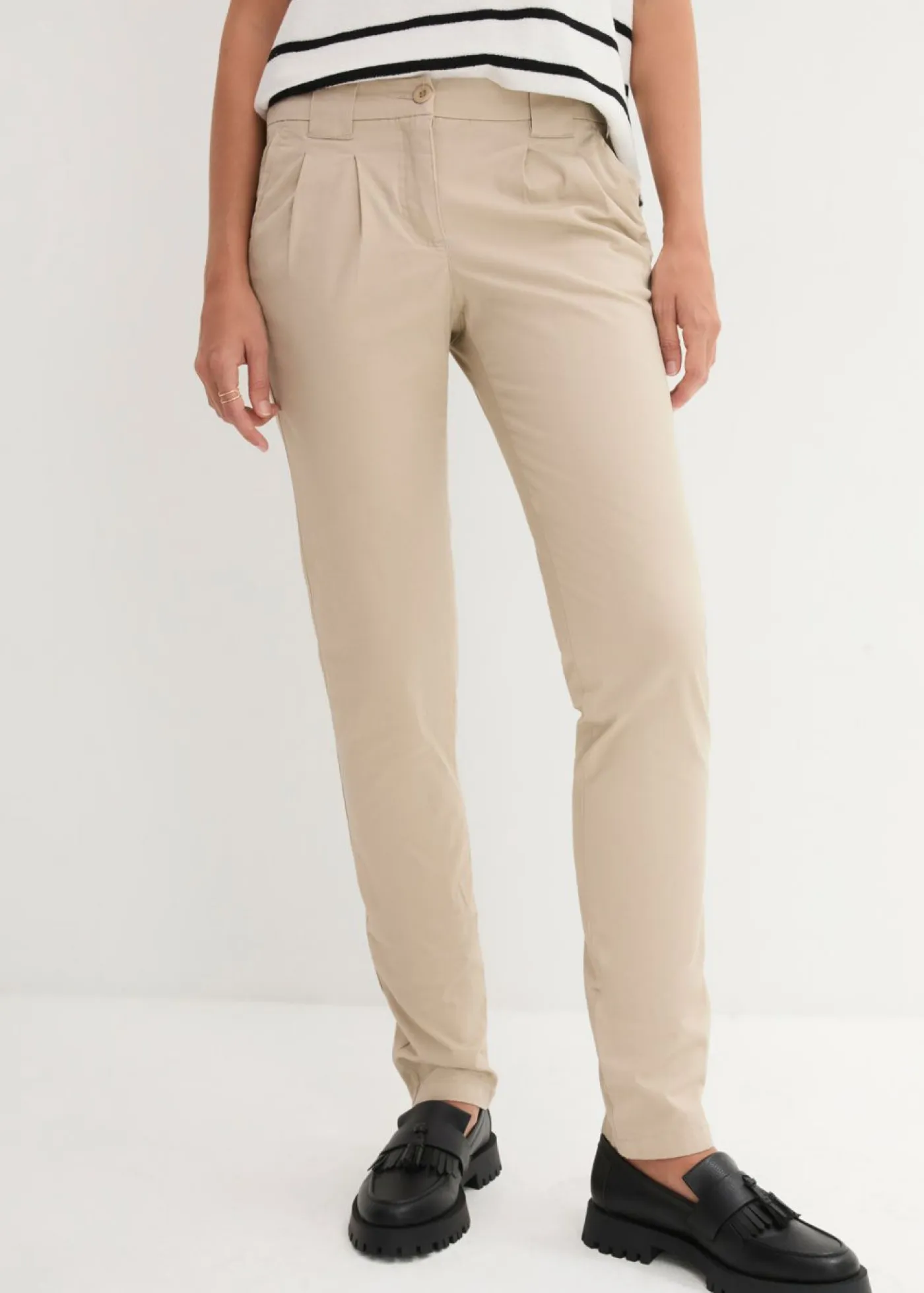 bonprix bonprix Pantalones|Tallas Pequeñas>Pantalón chino elástico Arena