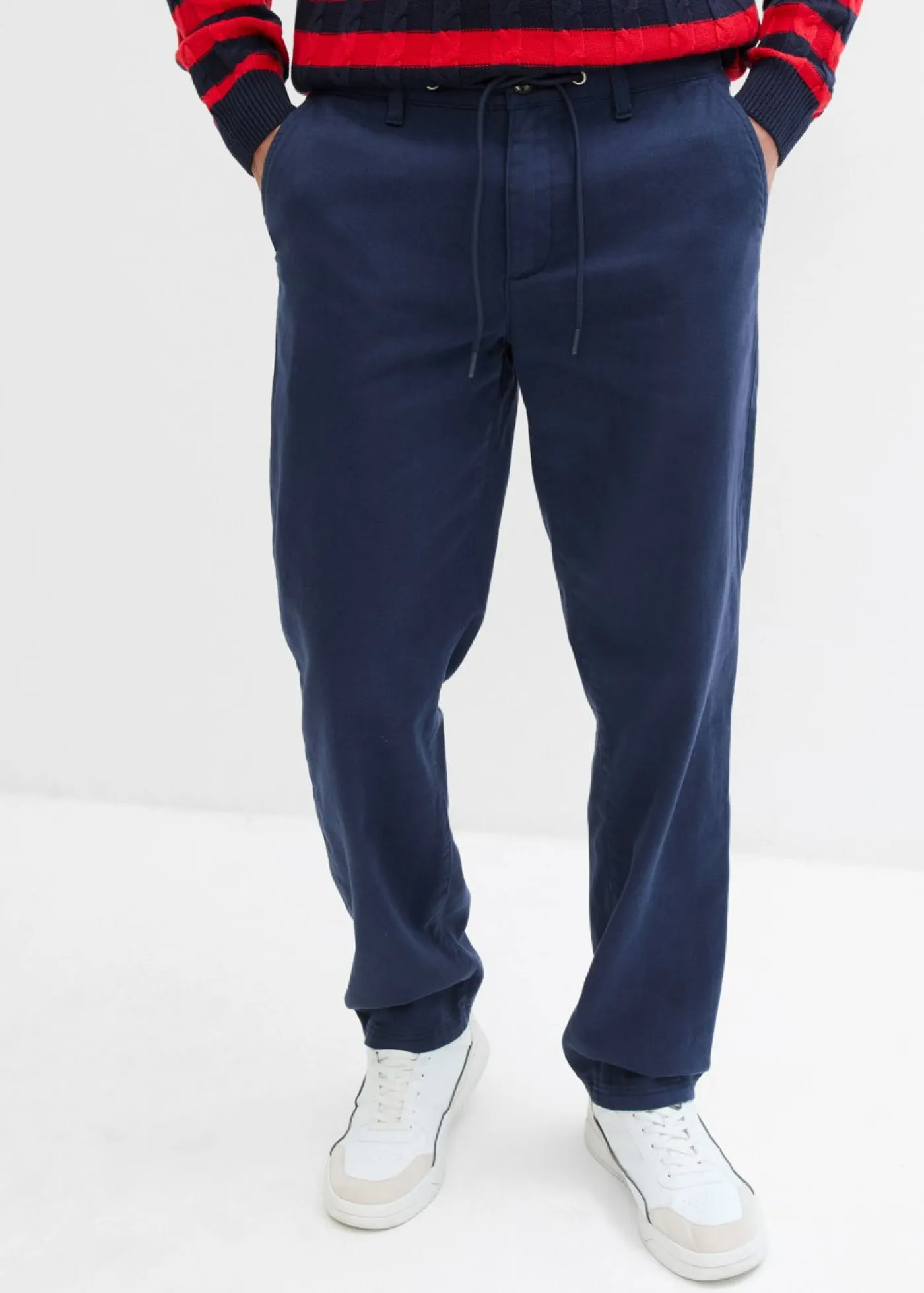 bonprix bonprix Pantalones>Pantalón chino, relaxed fit, de algodón puro, straight Azul marino