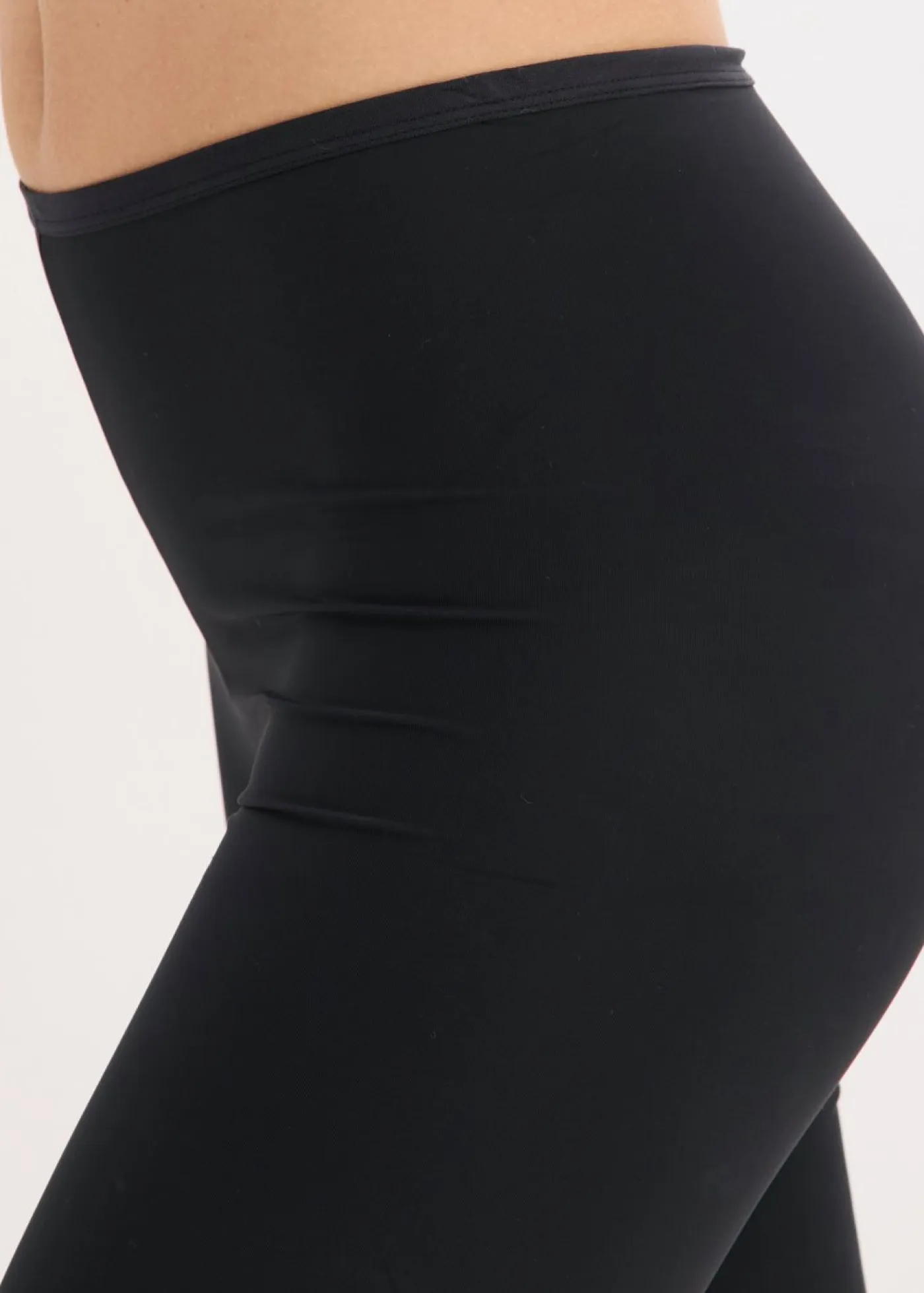 bonprix bonprix Pantalones>Pantalón ciclista antirrozaduras con efecto transpirable Negro