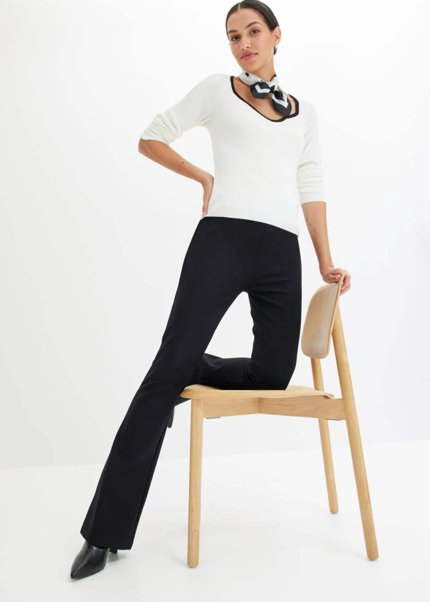 bonprix bonprix Pantalones|Tallas Pequeñas>Pantalón cómodo de Punto di Roma Negro