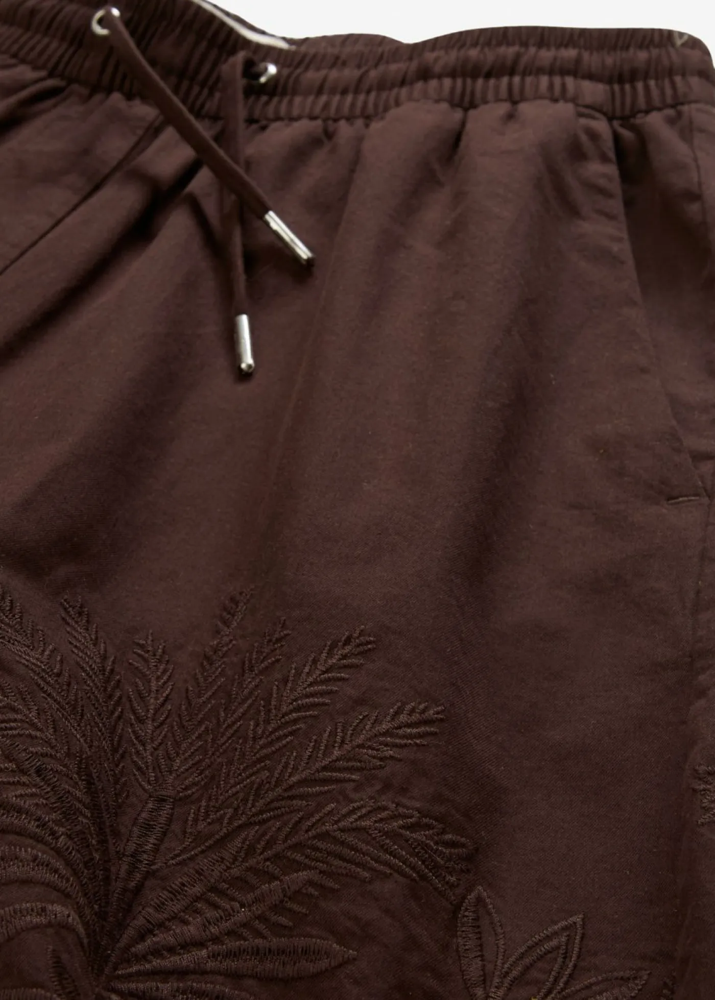 bonprix bonprix Premium|Shorts>Pantalón corto con contenido de seda Marrón oscuro