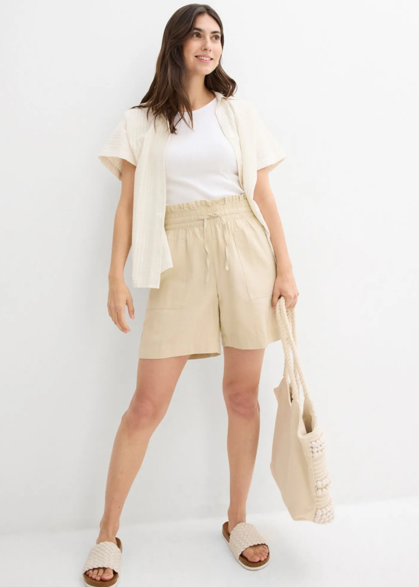 bonprix bonprix Shorts|Pantalones>Pantalón corto con lino Arena claro