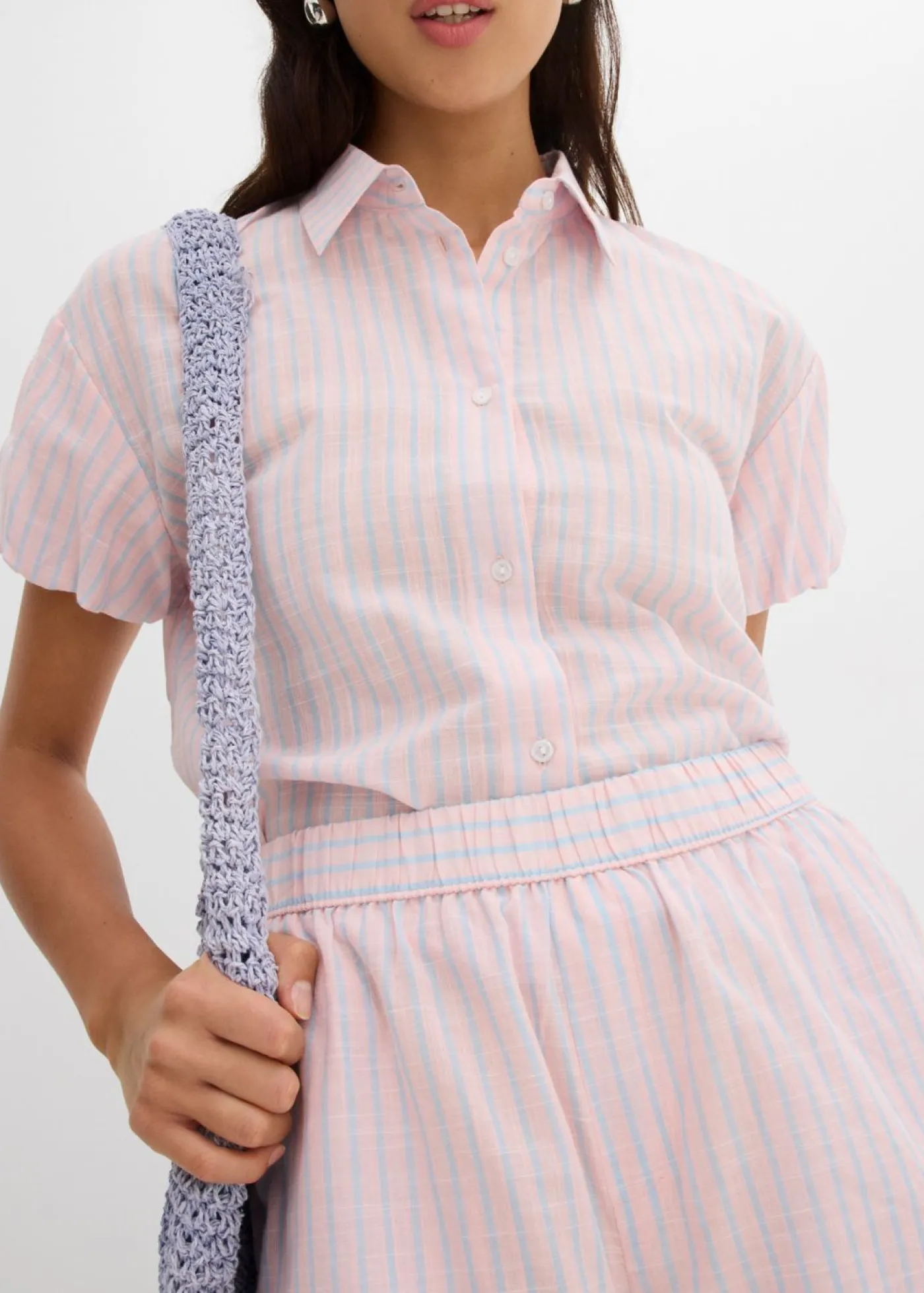 bonprix bonprix Shorts|Pantalones>Pantalón corto de algodón puro rosa pastel-azul claro con rayas