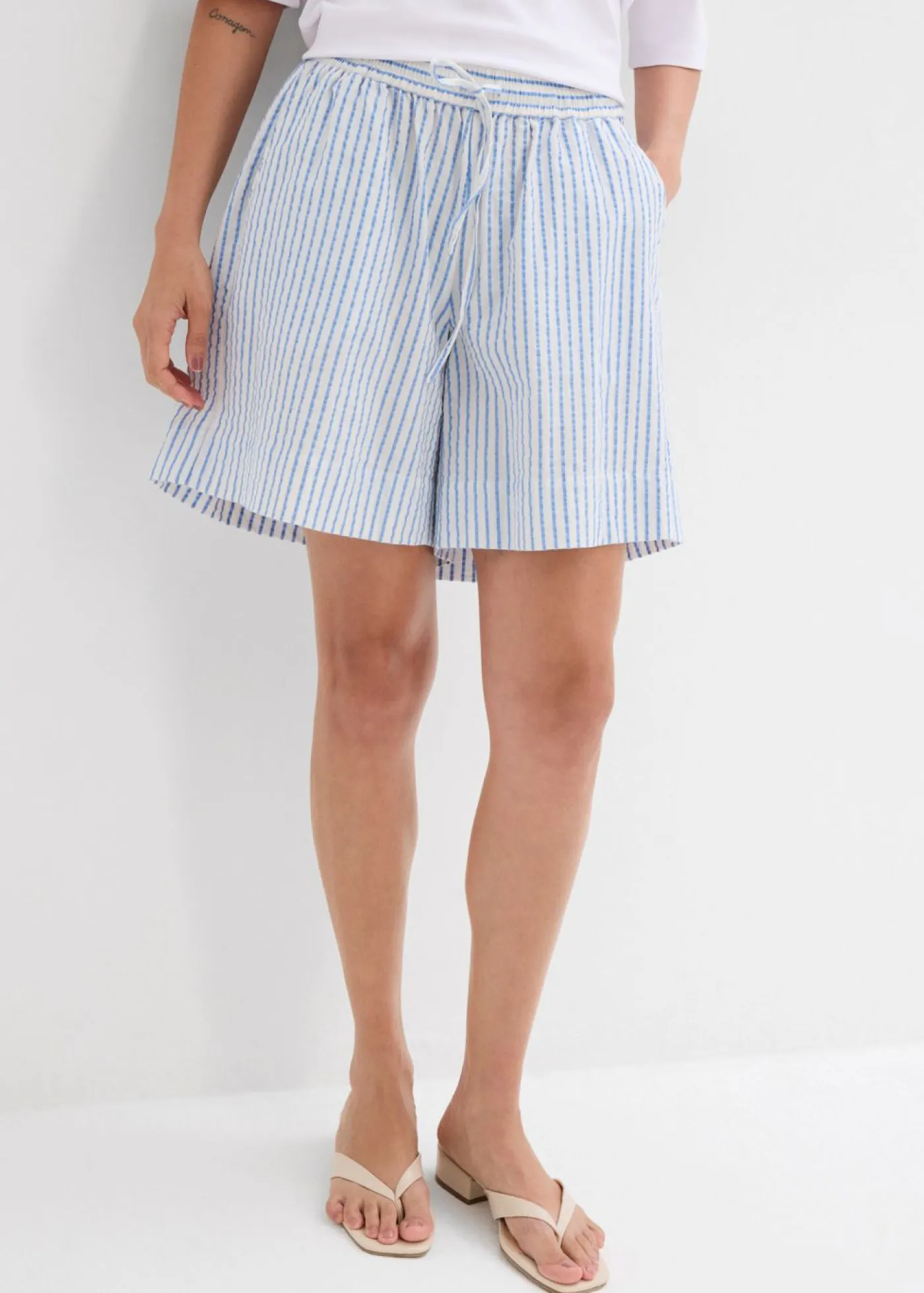 bonprix bonprix Esenciales|Shorts>Pantalón corto de algodón puro azul provenzal-blanco lana rayas verticales