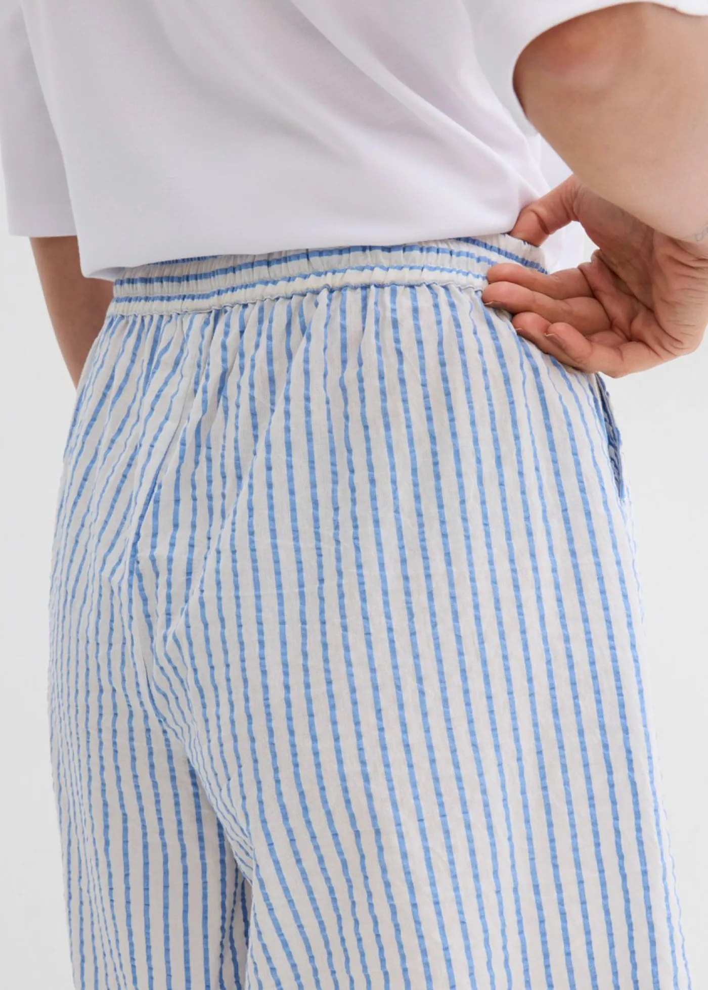 bonprix bonprix Esenciales|Shorts>Pantalón corto de algodón puro azul provenzal-blanco lana rayas verticales