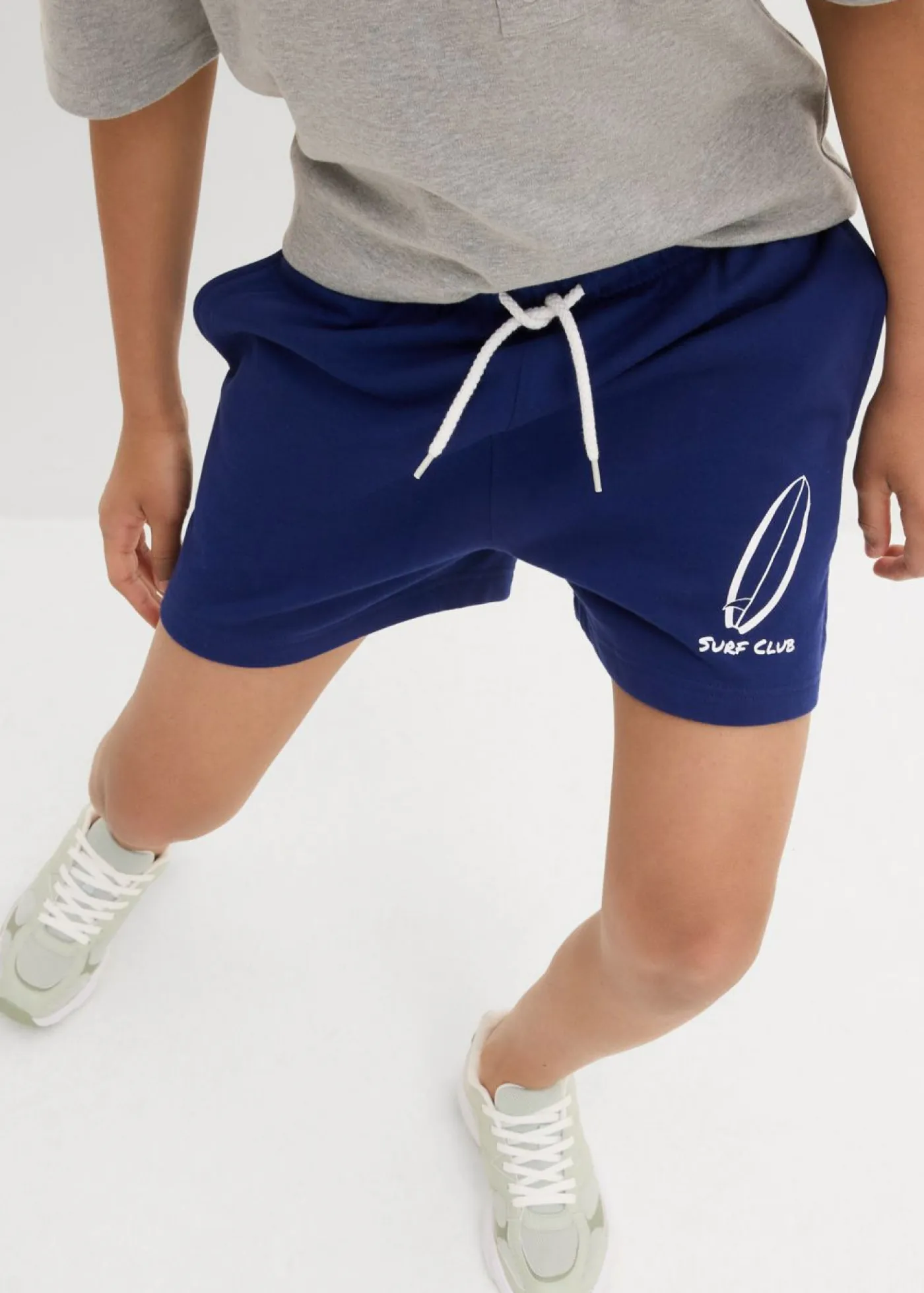 Niños bonprix bonprix Pantalón corto de chándal de algodón orgánico