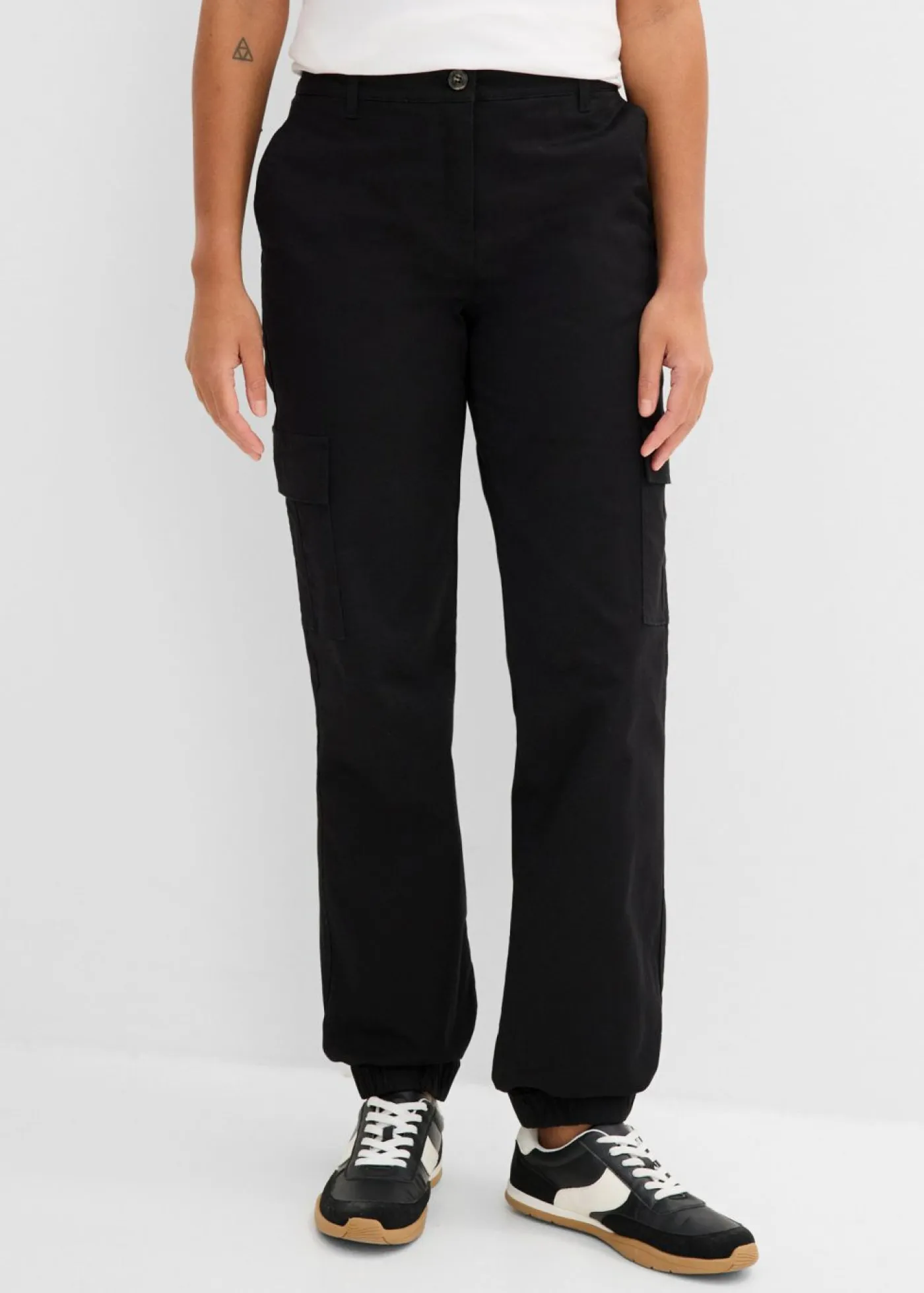 bonprix bonprix Pantalones>Pantalón de algodón elástico con estilo cargo Negro
