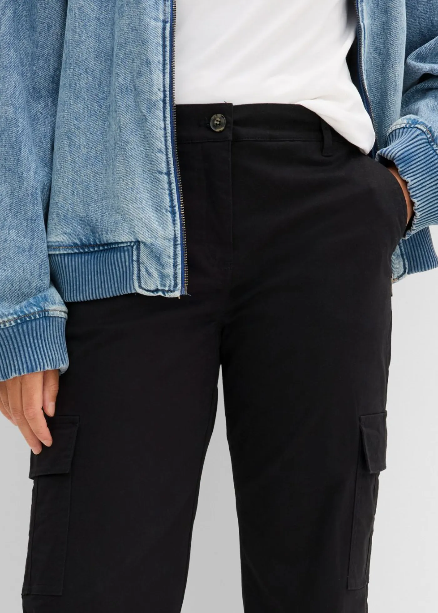 bonprix bonprix Pantalones>Pantalón de algodón elástico con estilo cargo Negro