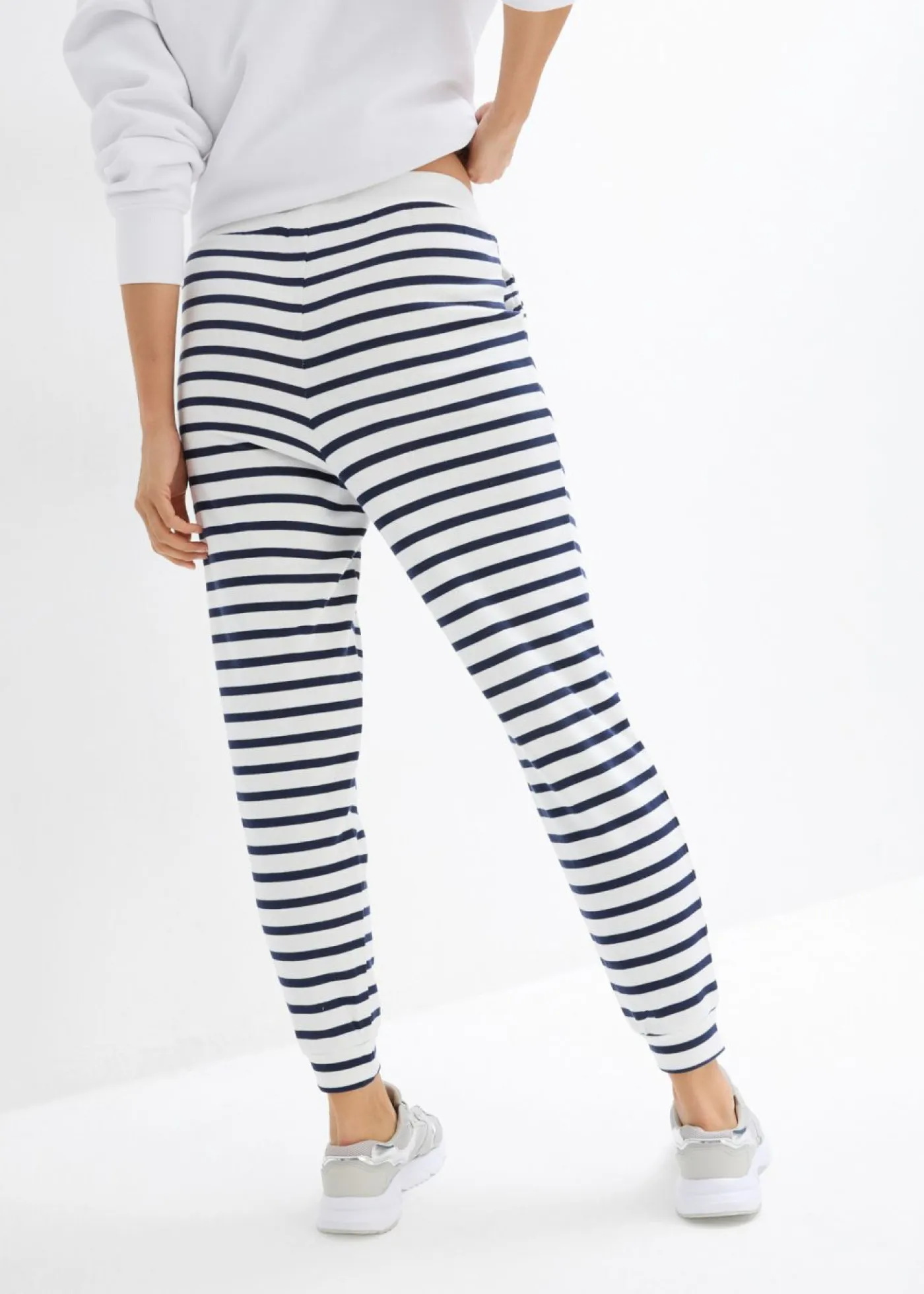bonprix bonprix Básicos|Ropa Cómoda>Pantalón de chándal Blanco lana-azul marino con rayas