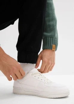 Hombre bonprix bonprix Pantalón de chándal con bolsillos tipo cargo y corte holgado