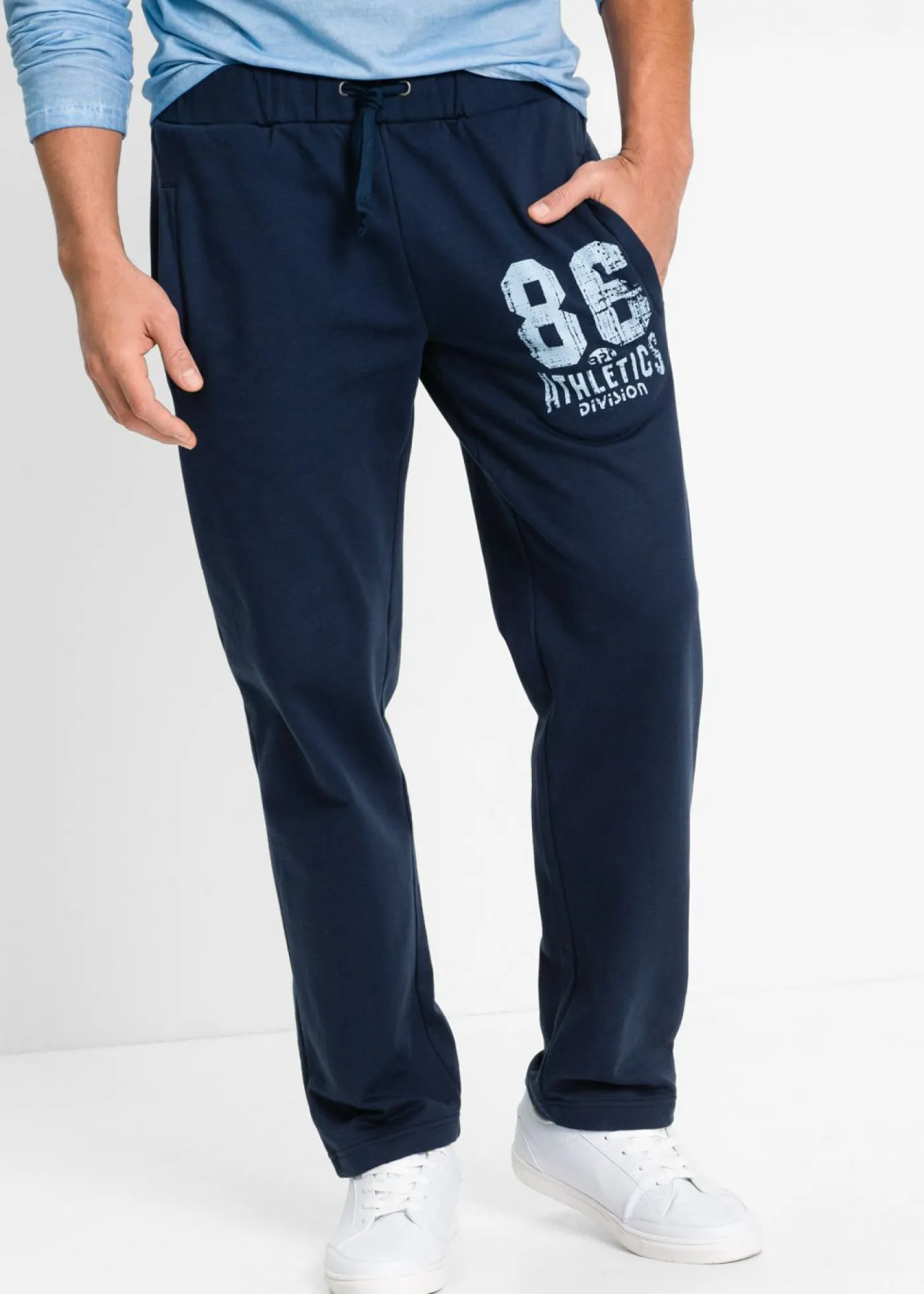 bonprix bonprix Ropa Deportiva|Pantalones>Pantalón de chándal con detalles deportivos de algodón orgánico puro Azul marino