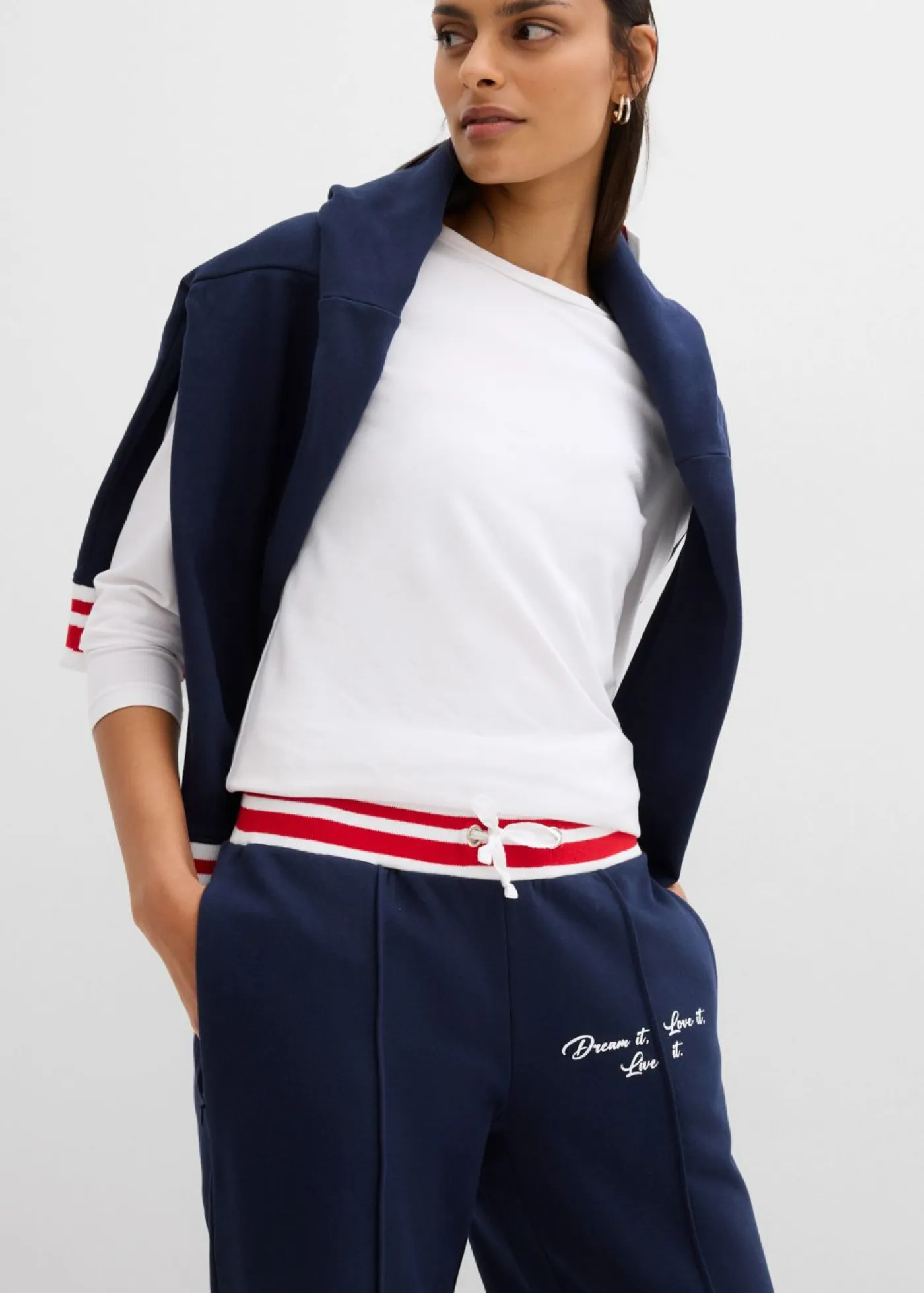 bonprix bonprix Ropa Cómoda|Pantalones>Pantalón de chándal de algodón ecológico puro azul marino-fresa-blanco