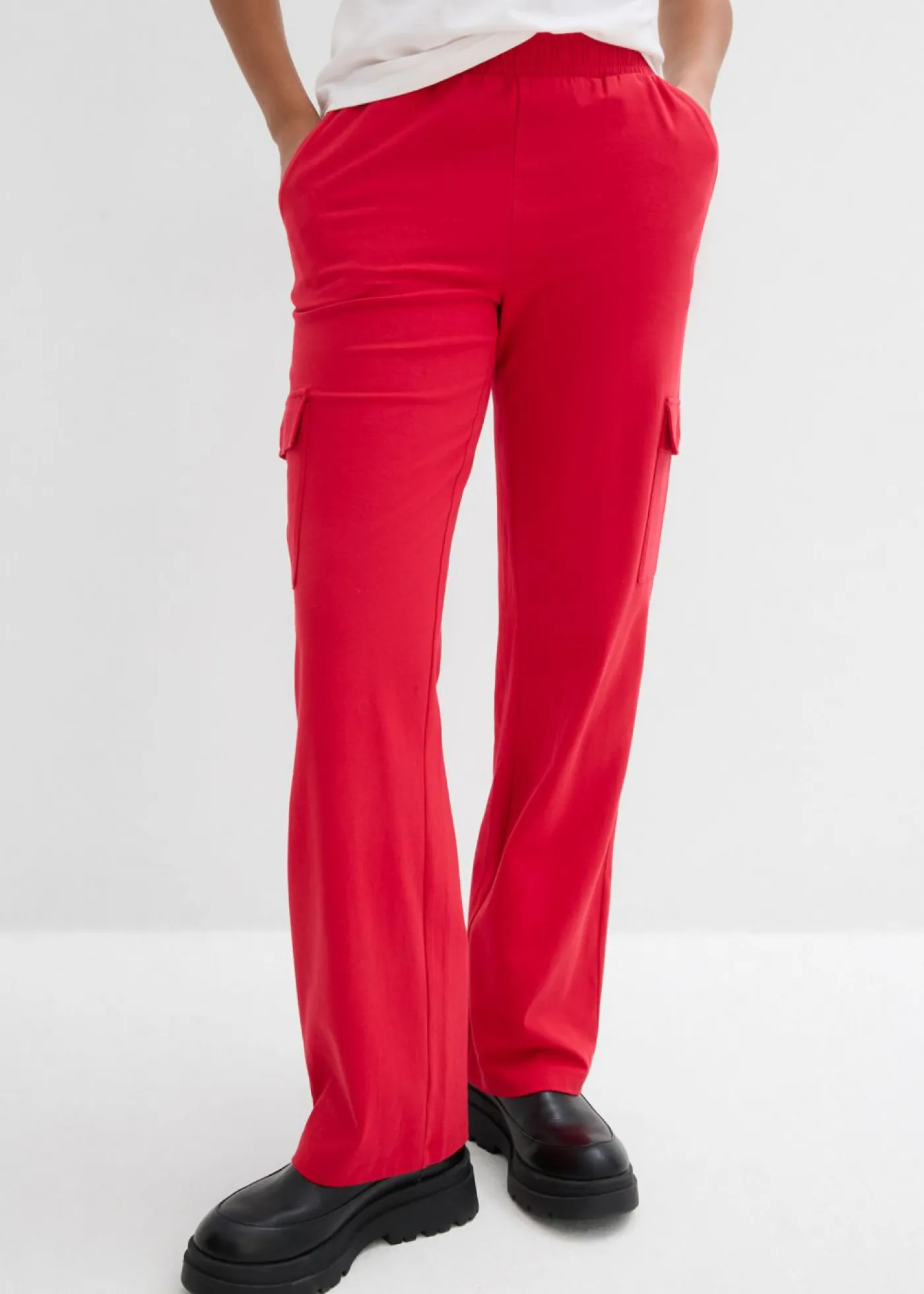 bonprix bonprix Ropa Deportiva|Ropa Cómoda>Pantalón de chándal en mezcla de algodón elástico Rojo