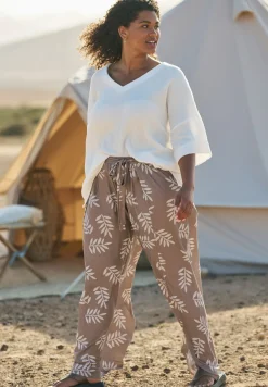 bonprix bonprix Pantalones><noscript><img width=