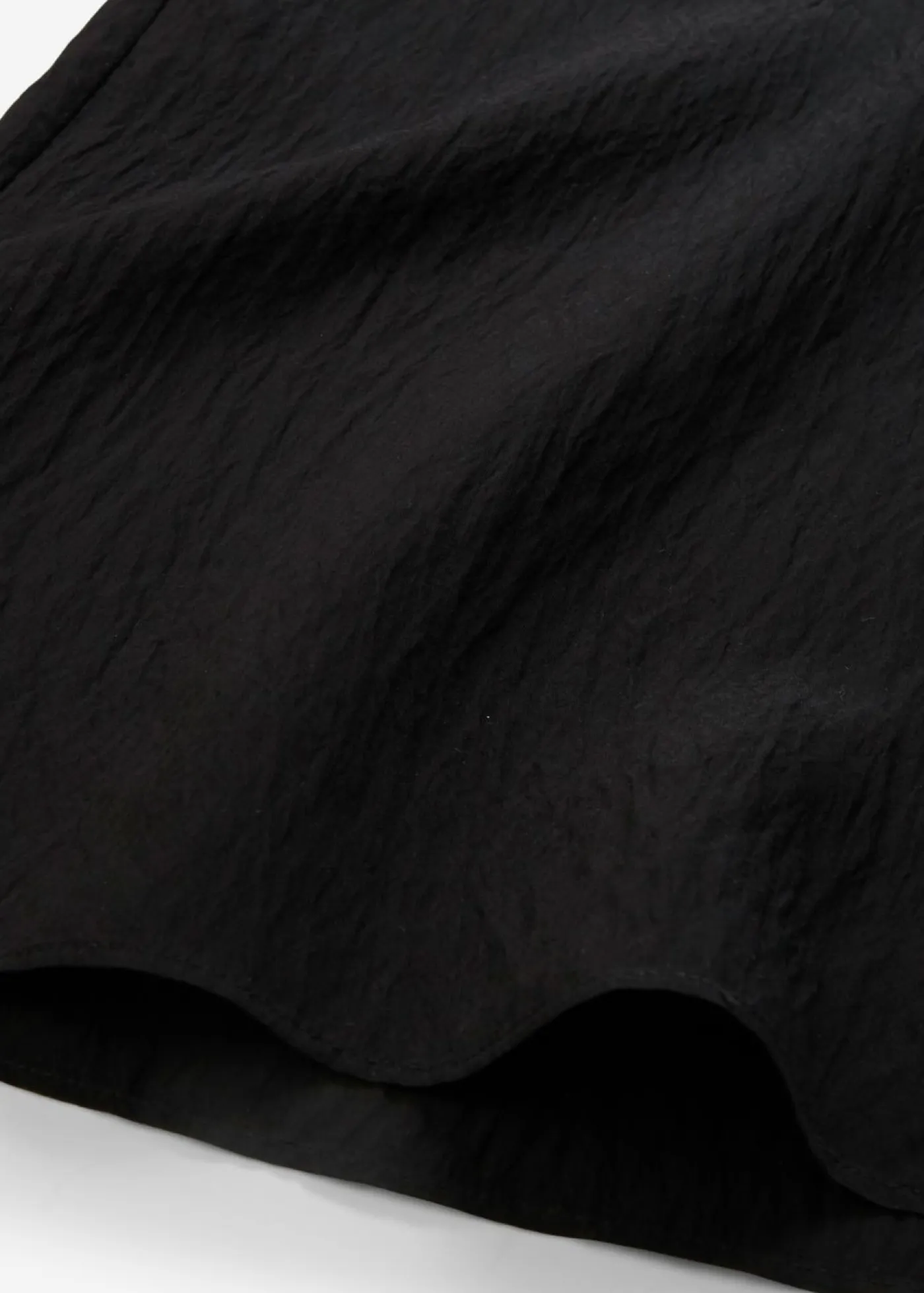 bonprix bonprix Conjuntos De Ropa|Esenciales>Pantalón de mezcla arrugada de viscosa con estructura Negro