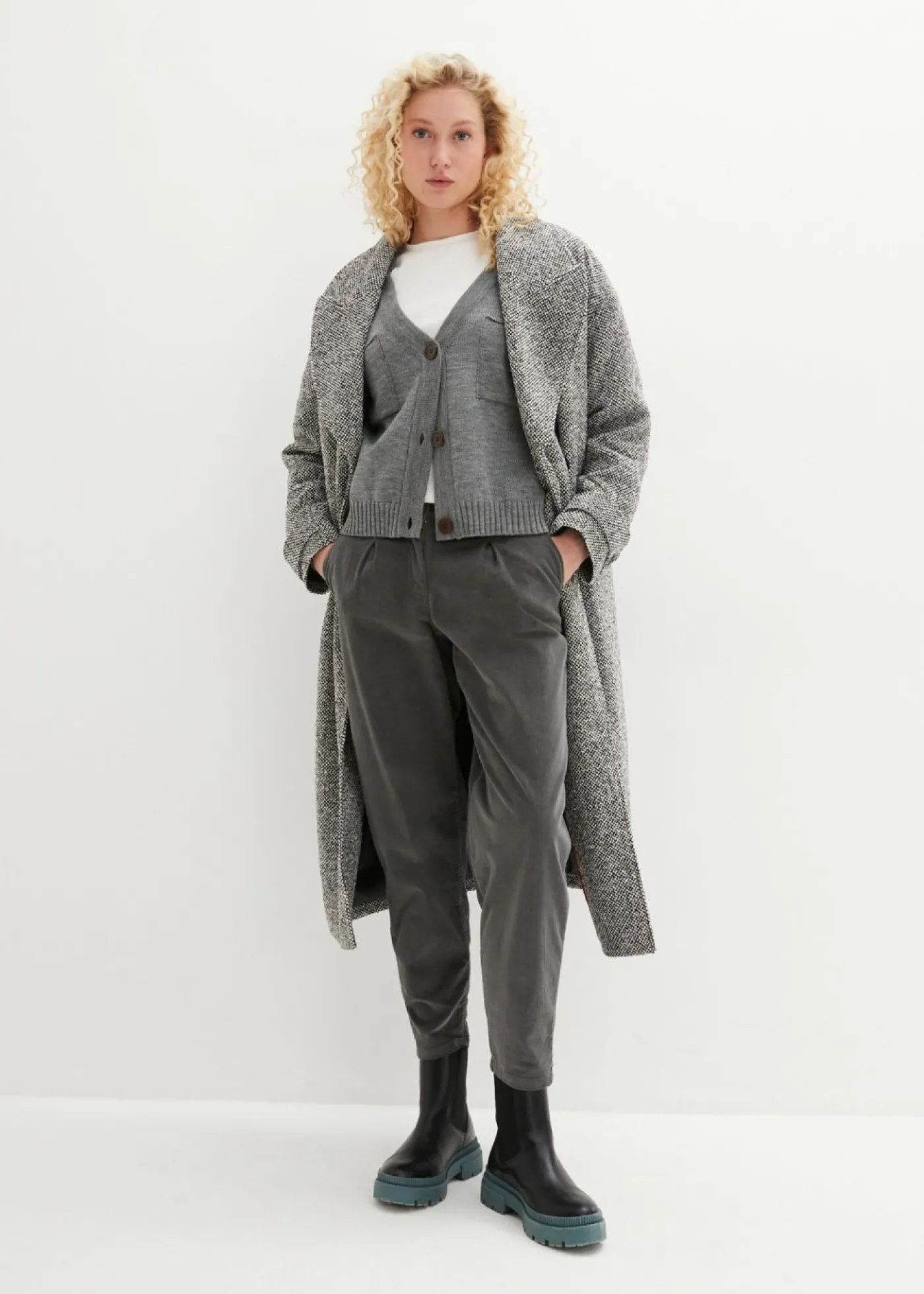 Mujer bonprix bonprix Pantalón de pana con algodón orgánico y corte bombacho