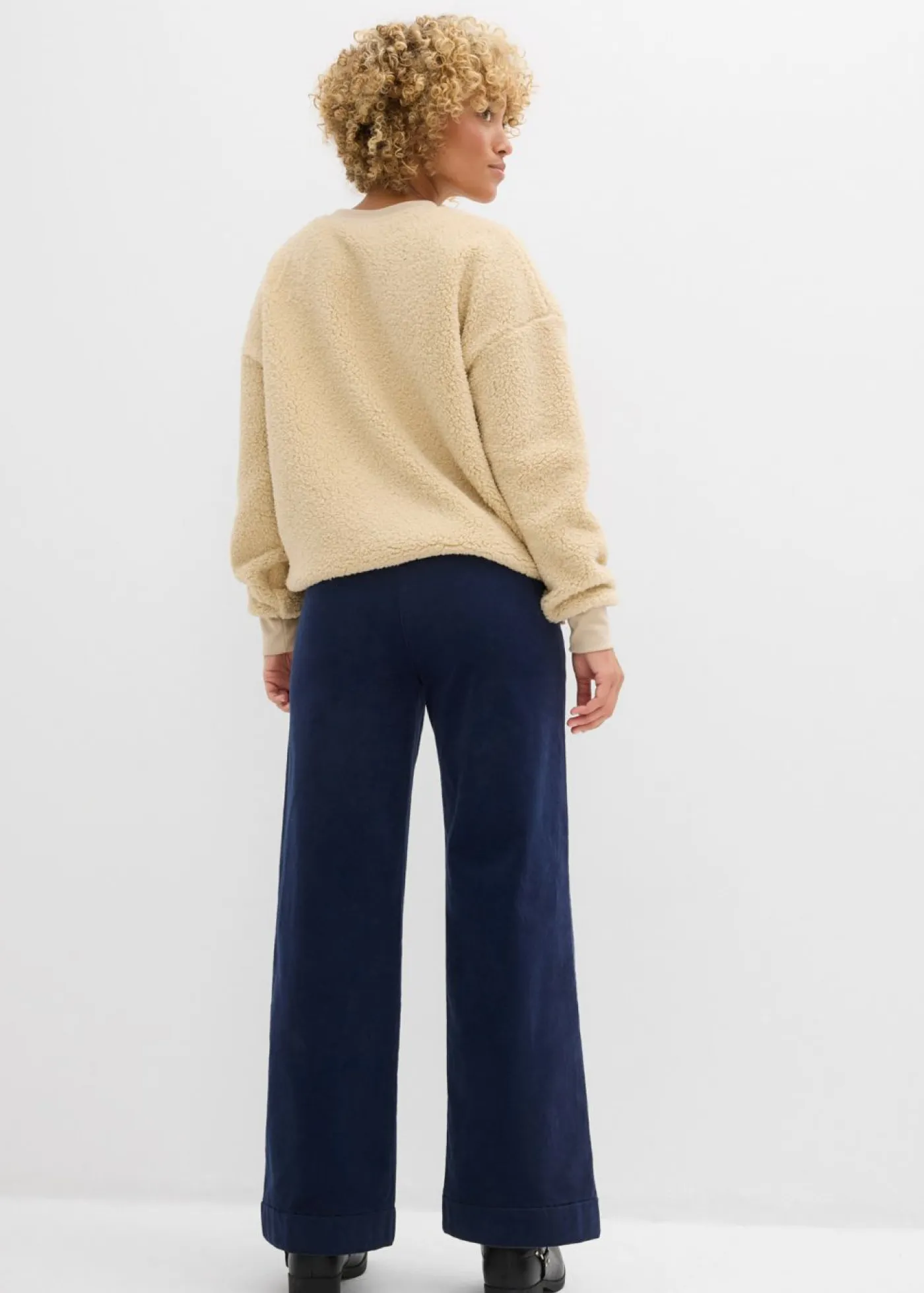 bonprix bonprix Pantalones>Pantalón de pana elástico y ancho, high waist Azul marino