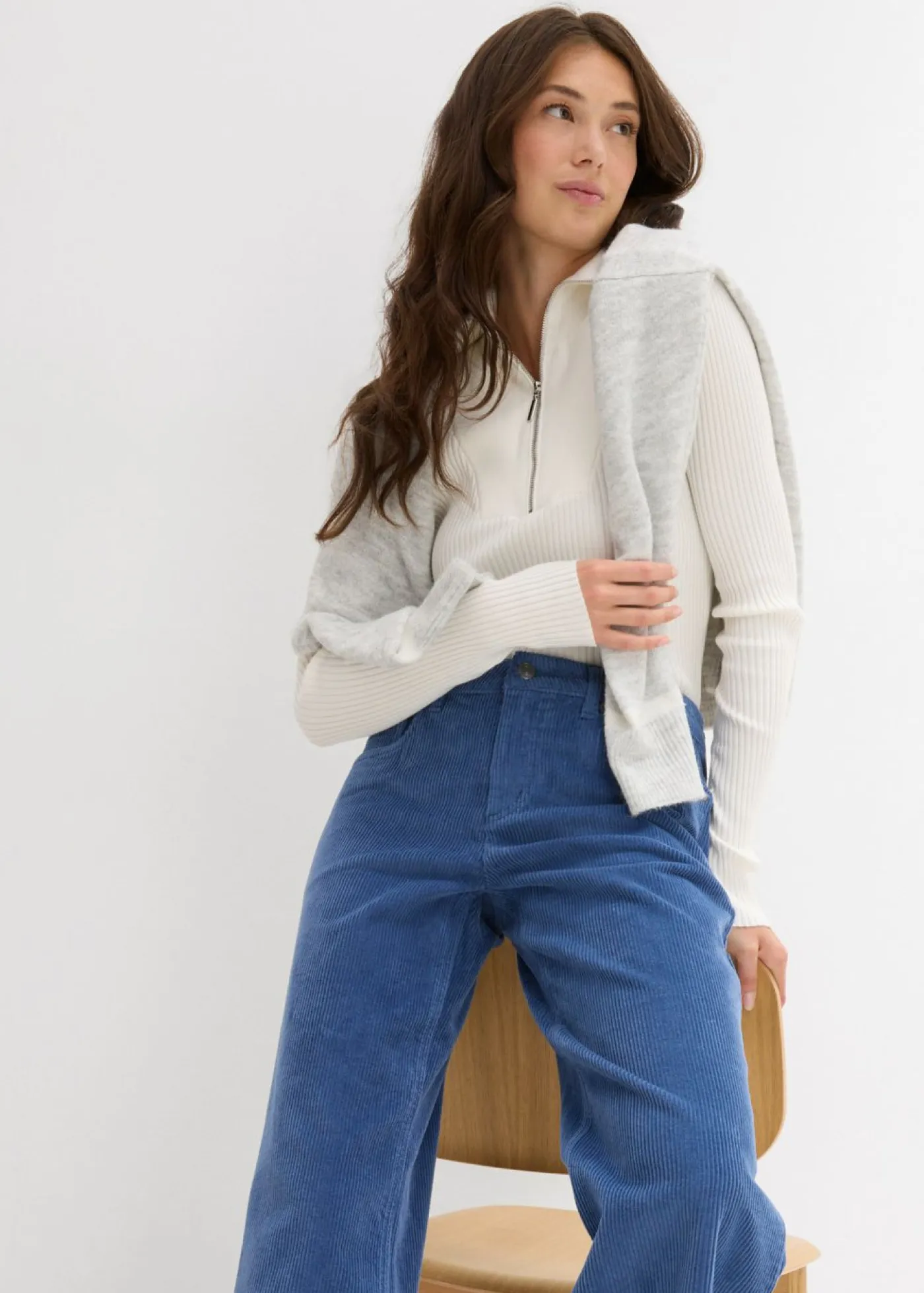 bonprix bonprix Pantalones>Pantalón de pana en mezcla de algodón elástico Azul vaquero