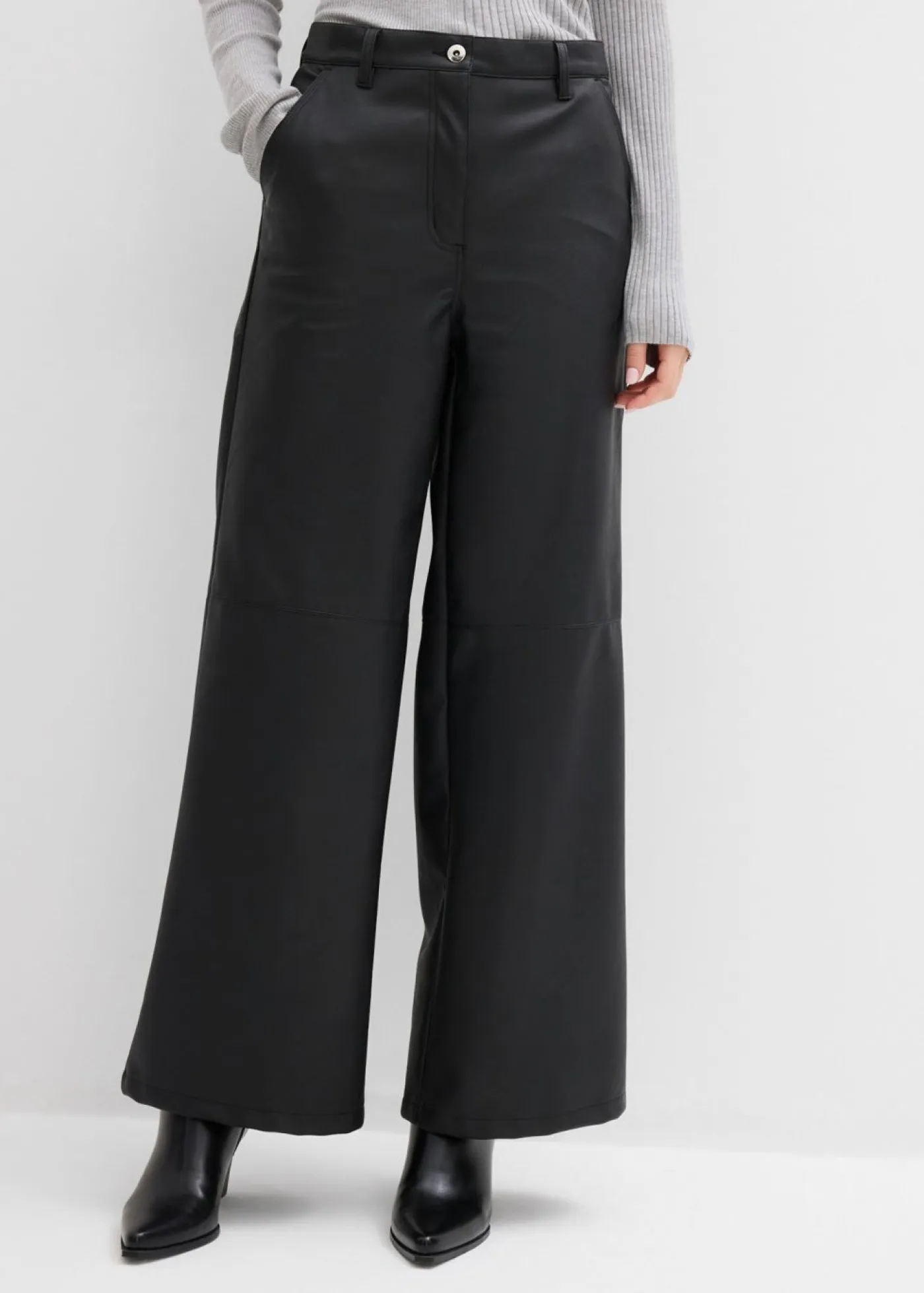 bonprix bonprix Esenciales|Pantalones>Pantalón de piel sintética Negro