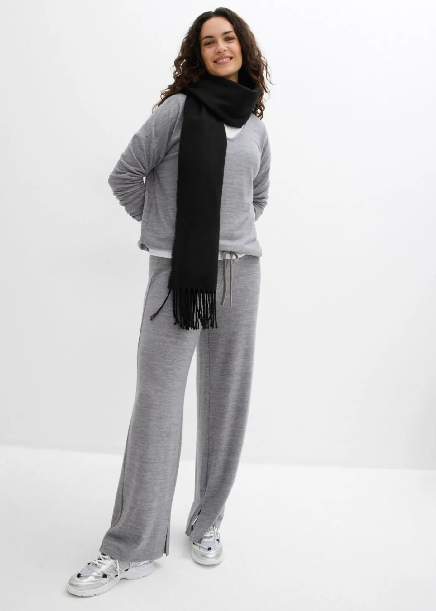 bonprix bonprix Pantalones>Pantalón de punto con aspecto de punto gris jaspeado moteado