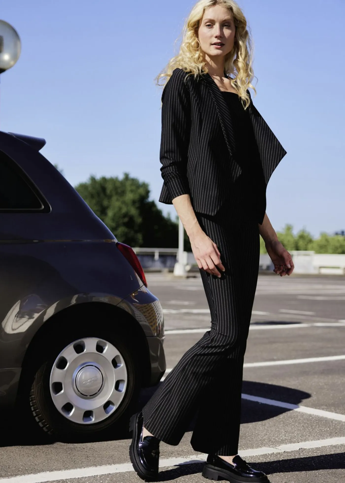 bonprix bonprix Pantalones>Pantalón de rayas Negro-gris con rayas verticales