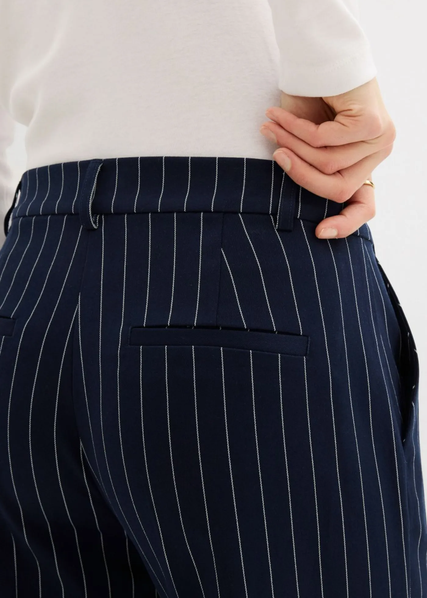 bonprix bonprix Pantalones|Novedades>Pantalón de traje con rayas azul marino/blanco lana con rayas