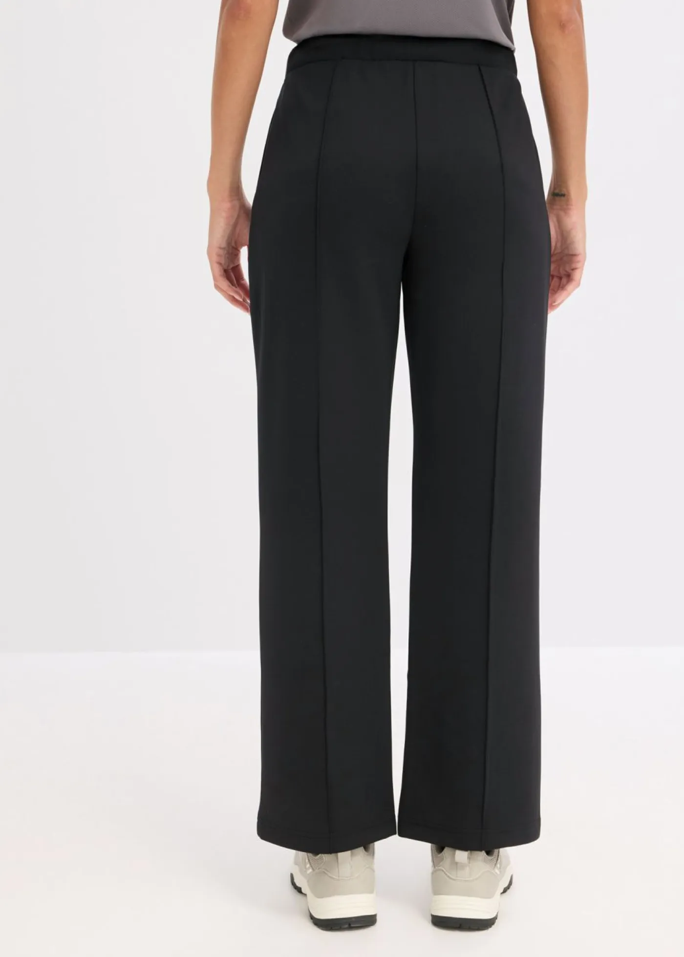 bonprix bonprix Ropa Deportiva|Pantalones>Pantalón deportivo con costuras decorativas Negro