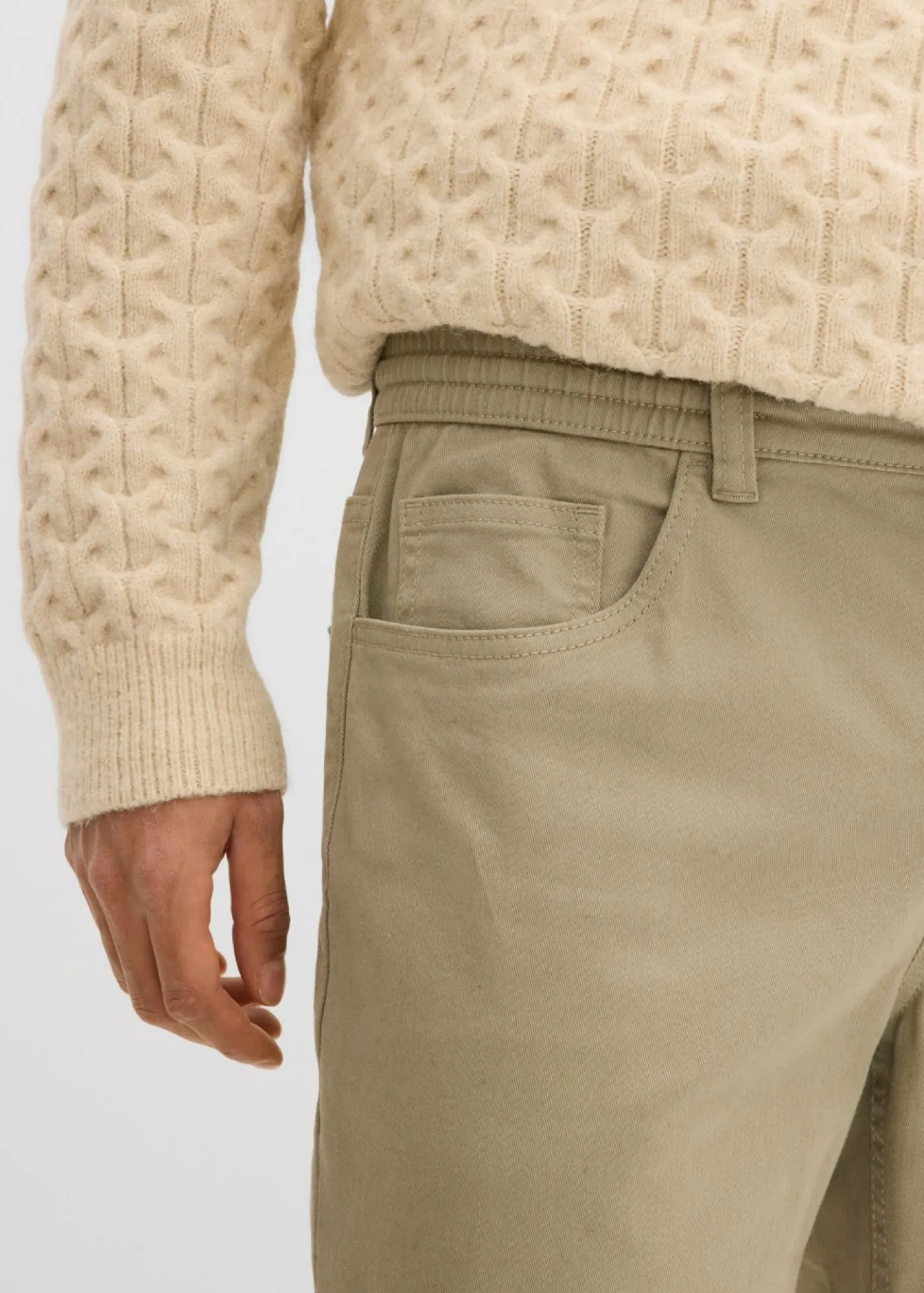 bonprix bonprix Básicos En Rebajas|Pantalones>Pantalón elástico con corte informal, cinturilla elástica y forma recta Caqui nuevo