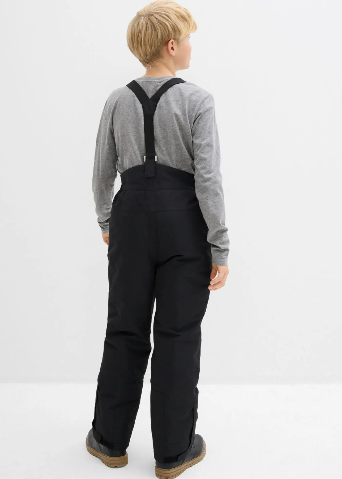 bonprix bonprix Ropa 9 A 16 Años·Pantalones|Ropa 9 A 16 Años·Chaquetas Y Ropa Outdoor>Pantalón funcional impermeable con tirantes y detalles reflectantes Negro