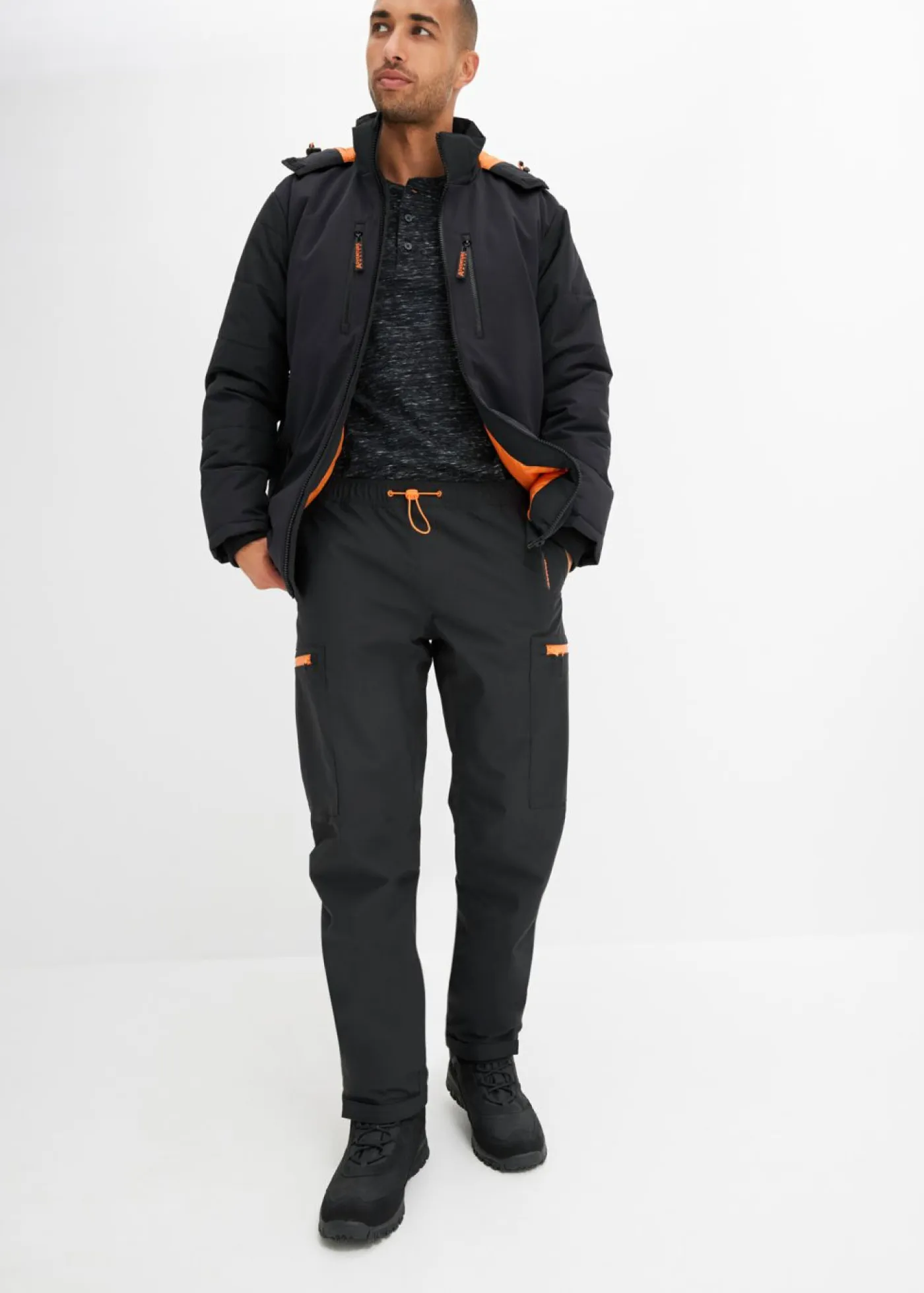 bonprix bonprix Ropa Térmica|Outdoor>Pantalón funcional tipo cargo, impermeable, con forro cálido, relaxed fit Negro