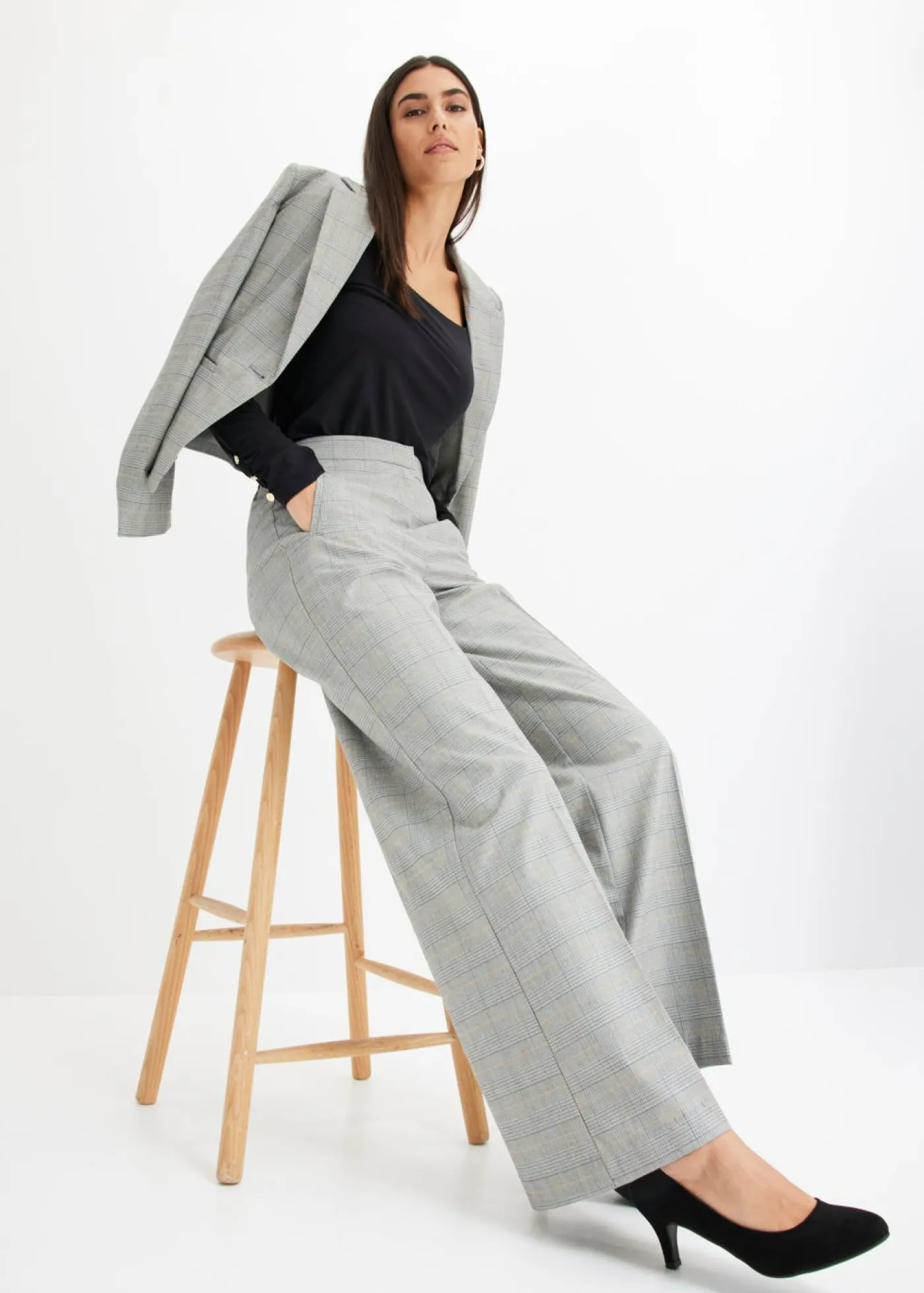 bonprix bonprix Pantalones|Tallas Pequeñas>Pantalón Marlene con viscosa de cuadro galés Negro-arena de cuadros