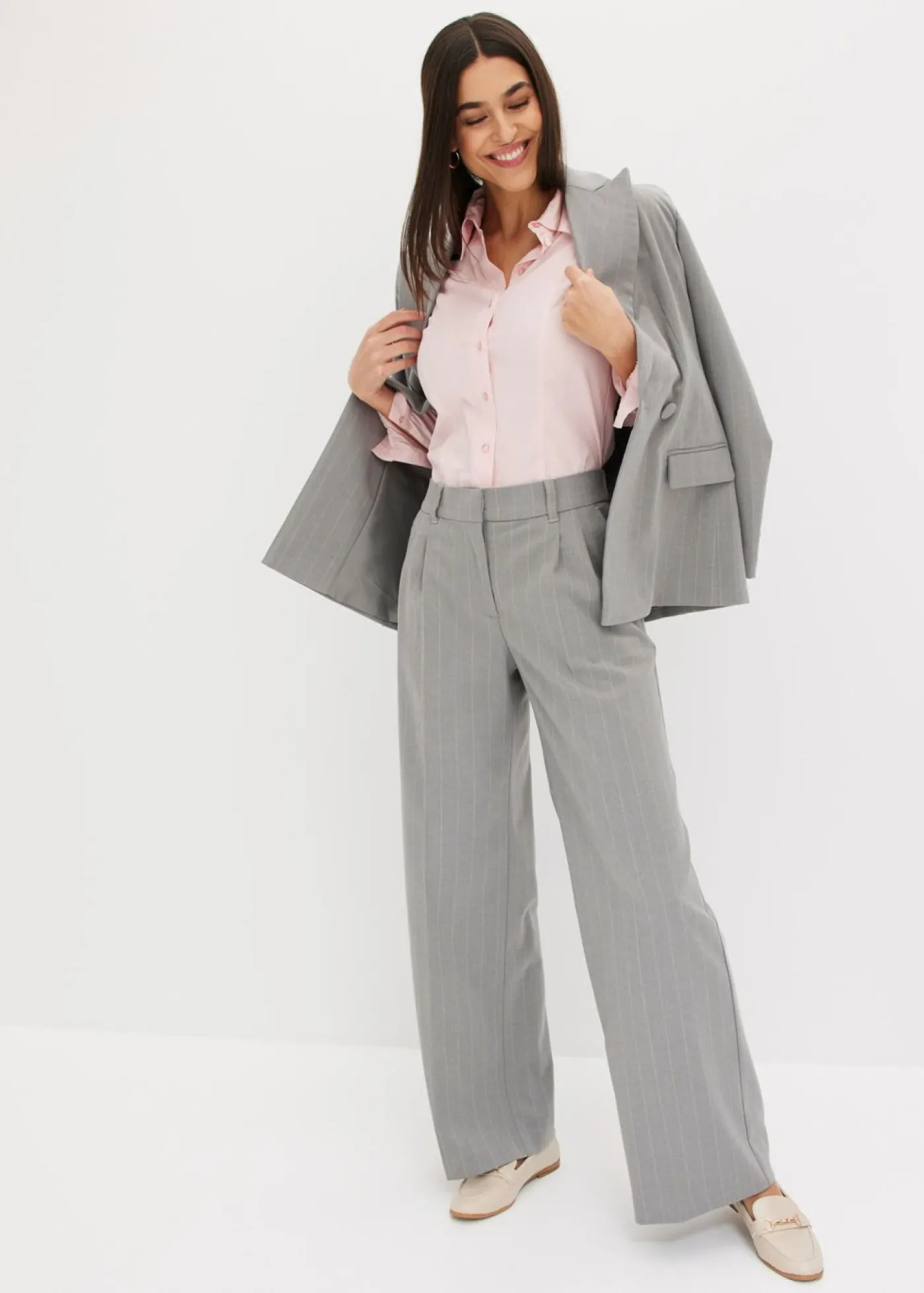 bonprix bonprix Pantalones>Pantalón Marlene de raya diplomática gris-beige con rayas