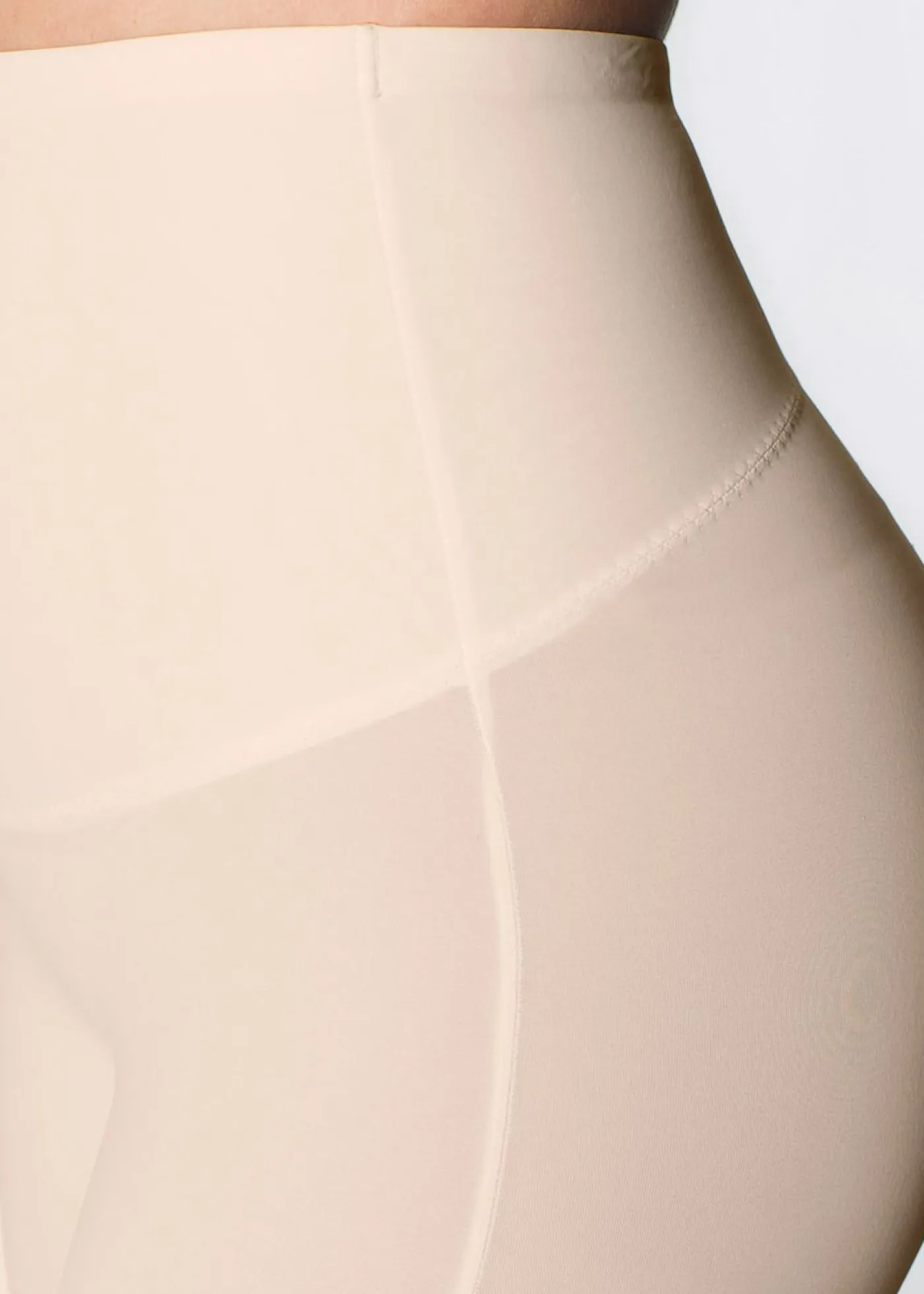 bonprix bonprix Shorts Moldeadores|Ropa Interior Moldeadora>Pantalón moldeador con efecto moldeador intenso Nude