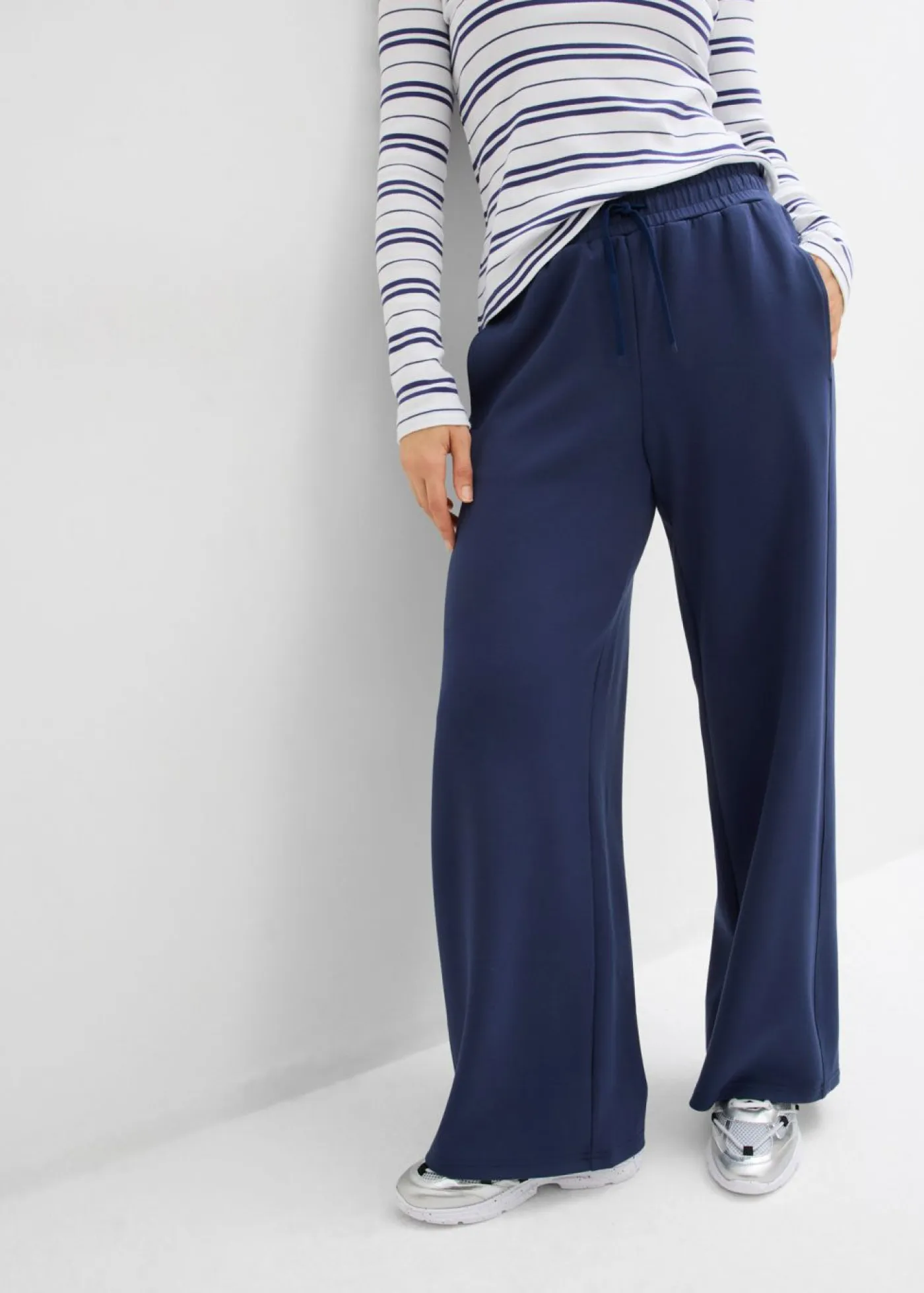 bonprix bonprix Pantalones>Pantalón palazzo de neopreno suave Azul marino